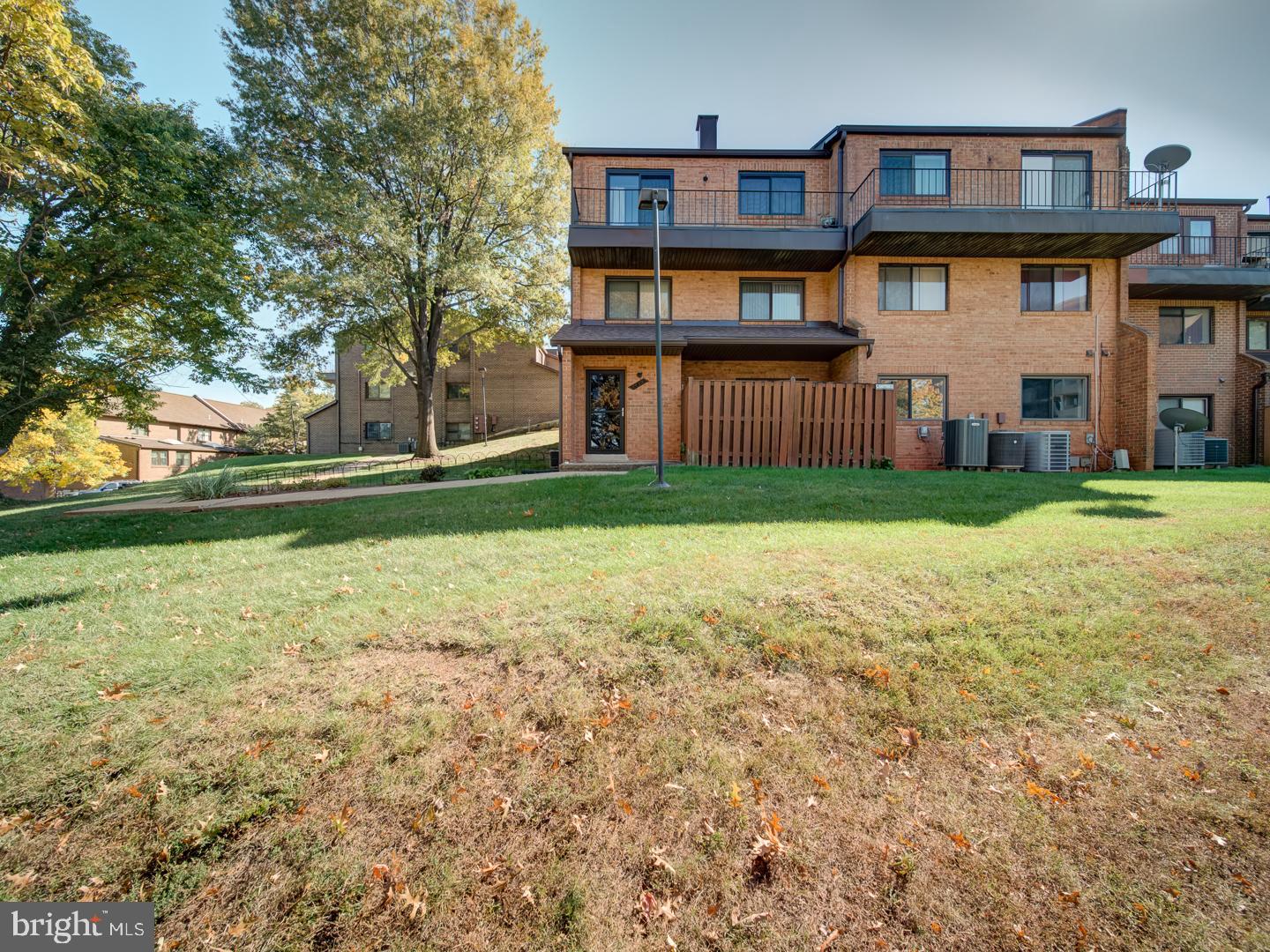 3459 SUMMIT CT NE #3459, WASHINGTON, District Of Columbia 20018, 2 Bedrooms Bedrooms, ,2 BathroomsBathrooms,Residential,For sale,3459 SUMMIT CT NE #3459,DCDC2228210 MLS # DCDC2228210 3459 SUMMIT CT NE #3459, WASHINGTON, District Of Columbia 20018, 2 Bedrooms Bedrooms, ,2 BathroomsBathrooms,Residential,For sale,3459 SUMMIT CT NE #3459,DCDC2228210 MLS # DCDC2228210