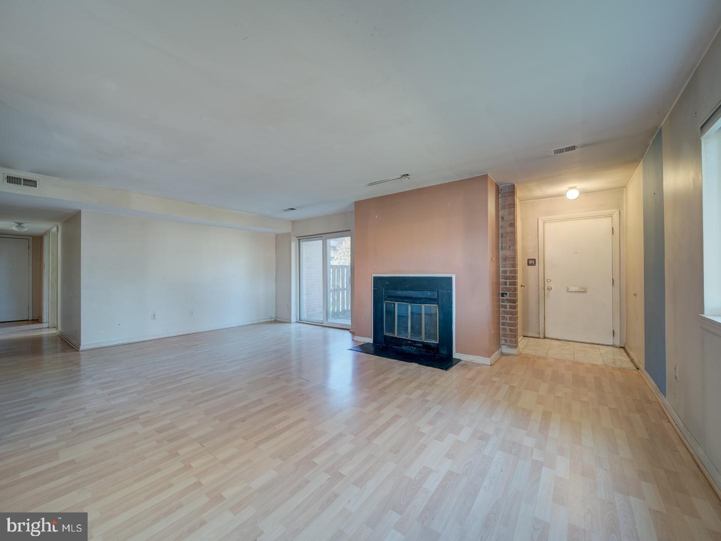 3459 SUMMIT CT NE #3459, WASHINGTON, District Of Columbia 20018, 2 Bedrooms Bedrooms, ,2 BathroomsBathrooms,Residential,For sale,3459 SUMMIT CT NE #3459,DCDC2228210 MLS # DCDC2228210 3459 SUMMIT CT NE #3459, WASHINGTON, District Of Columbia 20018, 2 Bedrooms Bedrooms, ,2 BathroomsBathrooms,Residential,For sale,3459 SUMMIT CT NE #3459,DCDC2228210 MLS # DCDC2228210