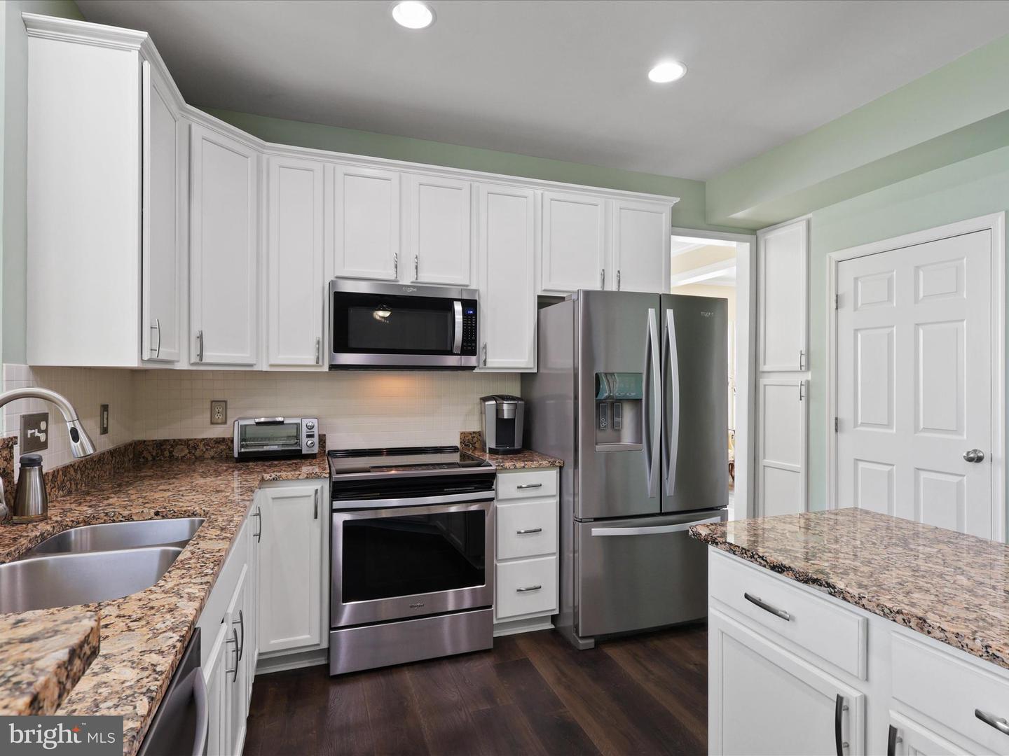 13714 JABIELLE TER, BRISTOW, Virginia 20136, 4 Bedrooms Bedrooms, ,3 BathroomsBathrooms,Residential,For sale,13714 JABIELLE TER,VAPW2106550 MLS # VAPW2106550 13714 JABIELLE TER, BRISTOW, Virginia 20136, 4 Bedrooms Bedrooms, ,3 BathroomsBathrooms,Residential,For sale,13714 JABIELLE TER,VAPW2106550 MLS # VAPW2106550