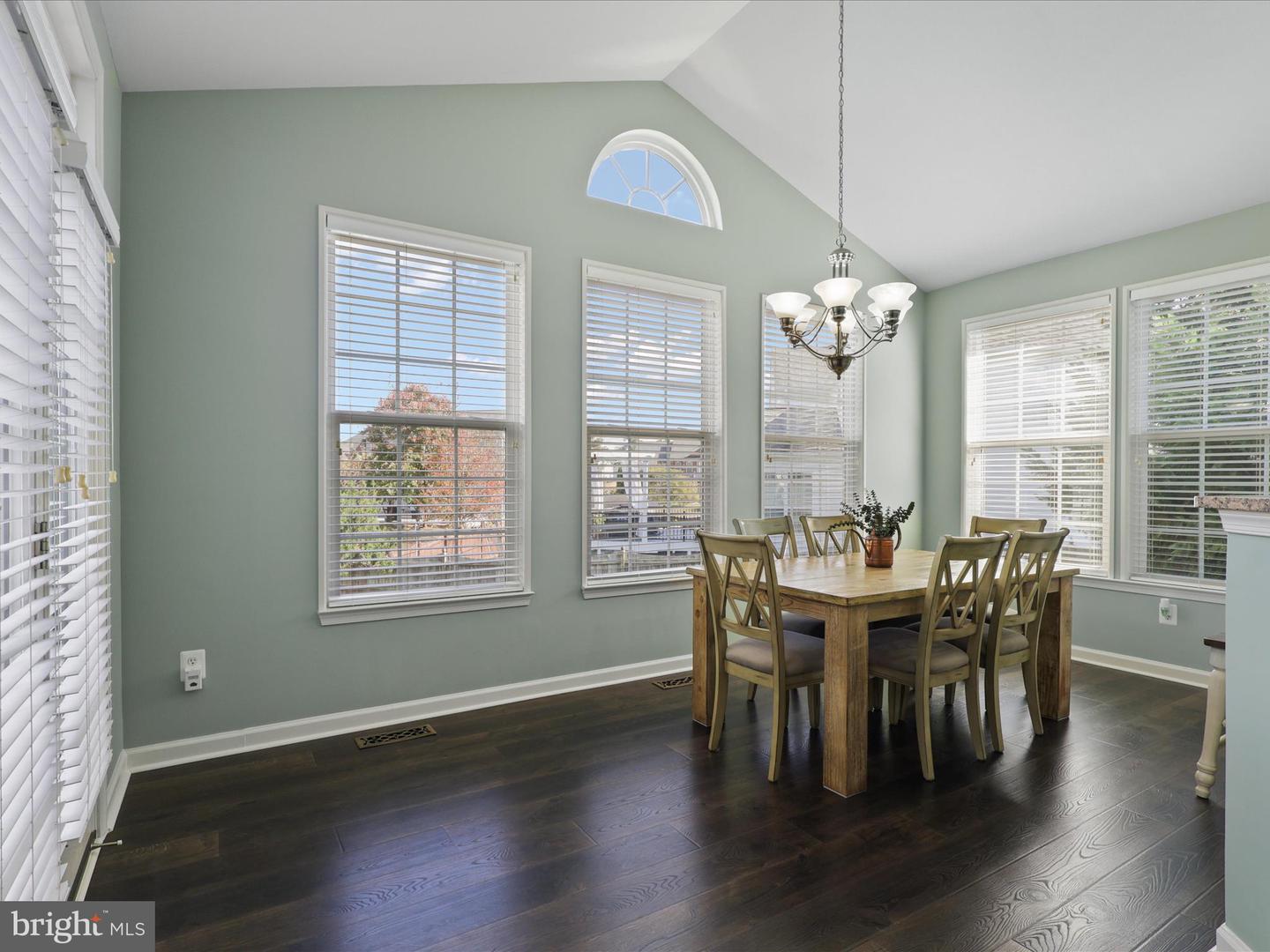 13714 JABIELLE TER, BRISTOW, Virginia 20136, 4 Bedrooms Bedrooms, ,3 BathroomsBathrooms,Residential,For sale,13714 JABIELLE TER,VAPW2106550 MLS # VAPW2106550 13714 JABIELLE TER, BRISTOW, Virginia 20136, 4 Bedrooms Bedrooms, ,3 BathroomsBathrooms,Residential,For sale,13714 JABIELLE TER,VAPW2106550 MLS # VAPW2106550