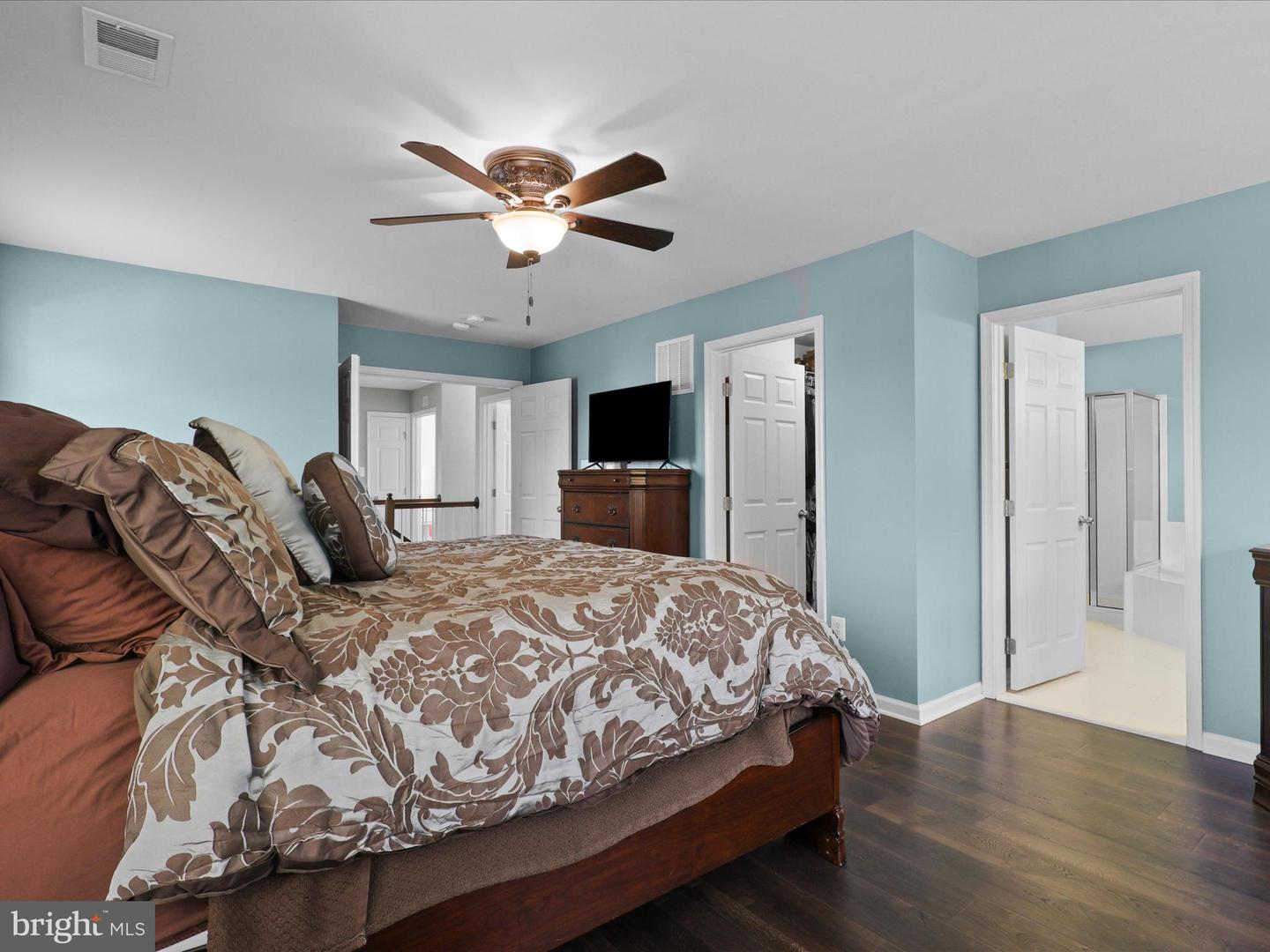 13714 JABIELLE TER, BRISTOW, Virginia 20136, 4 Bedrooms Bedrooms, ,3 BathroomsBathrooms,Residential,For sale,13714 JABIELLE TER,VAPW2106550 MLS # VAPW2106550 13714 JABIELLE TER, BRISTOW, Virginia 20136, 4 Bedrooms Bedrooms, ,3 BathroomsBathrooms,Residential,For sale,13714 JABIELLE TER,VAPW2106550 MLS # VAPW2106550