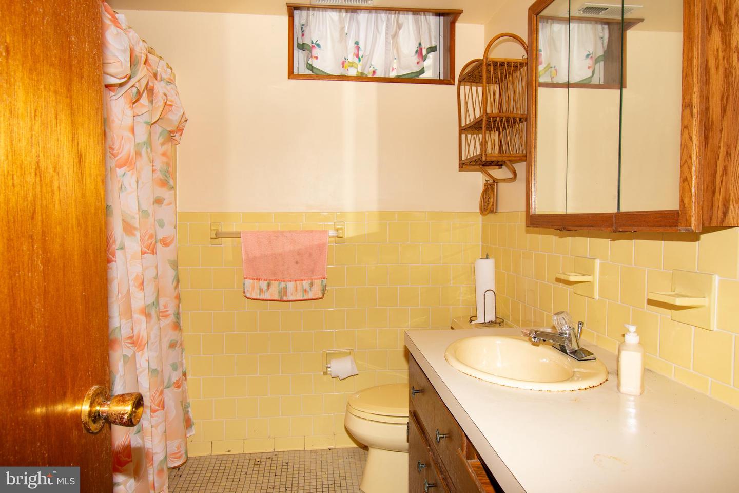 201 LAMPKINTOWN RD, BURGESS, Virginia 22432, 3 Bedrooms Bedrooms, ,3 BathroomsBathrooms,Residential,For sale,201 LAMPKINTOWN RD,VANV2001786 MLS # VANV2001786 201 LAMPKINTOWN RD, BURGESS, Virginia 22432, 3 Bedrooms Bedrooms, ,3 BathroomsBathrooms,Residential,For sale,201 LAMPKINTOWN RD,VANV2001786 MLS # VANV2001786