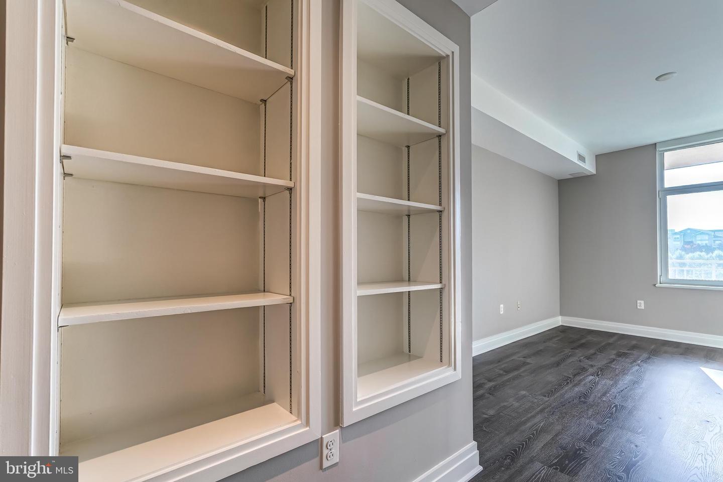 8220 CRESTWOOD HEIGHTS DR #708, MCLEAN, Virginia 22102, 2 Bedrooms Bedrooms, ,2 BathroomsBathrooms,Residential,For sale,8220 CRESTWOOD HEIGHTS DR #708,VAFX2275578 MLS # VAFX2275578 8220 CRESTWOOD HEIGHTS DR #708, MCLEAN, Virginia 22102, 2 Bedrooms Bedrooms, ,2 BathroomsBathrooms,Residential,For sale,8220 CRESTWOOD HEIGHTS DR #708,VAFX2275578 MLS # VAFX2275578