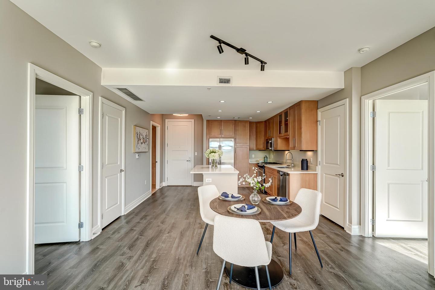 8220 CRESTWOOD HEIGHTS DR #708, MCLEAN, Virginia 22102, 2 Bedrooms Bedrooms, ,2 BathroomsBathrooms,Residential,For sale,8220 CRESTWOOD HEIGHTS DR #708,VAFX2275578 MLS # VAFX2275578 8220 CRESTWOOD HEIGHTS DR #708, MCLEAN, Virginia 22102, 2 Bedrooms Bedrooms, ,2 BathroomsBathrooms,Residential,For sale,8220 CRESTWOOD HEIGHTS DR #708,VAFX2275578 MLS # VAFX2275578