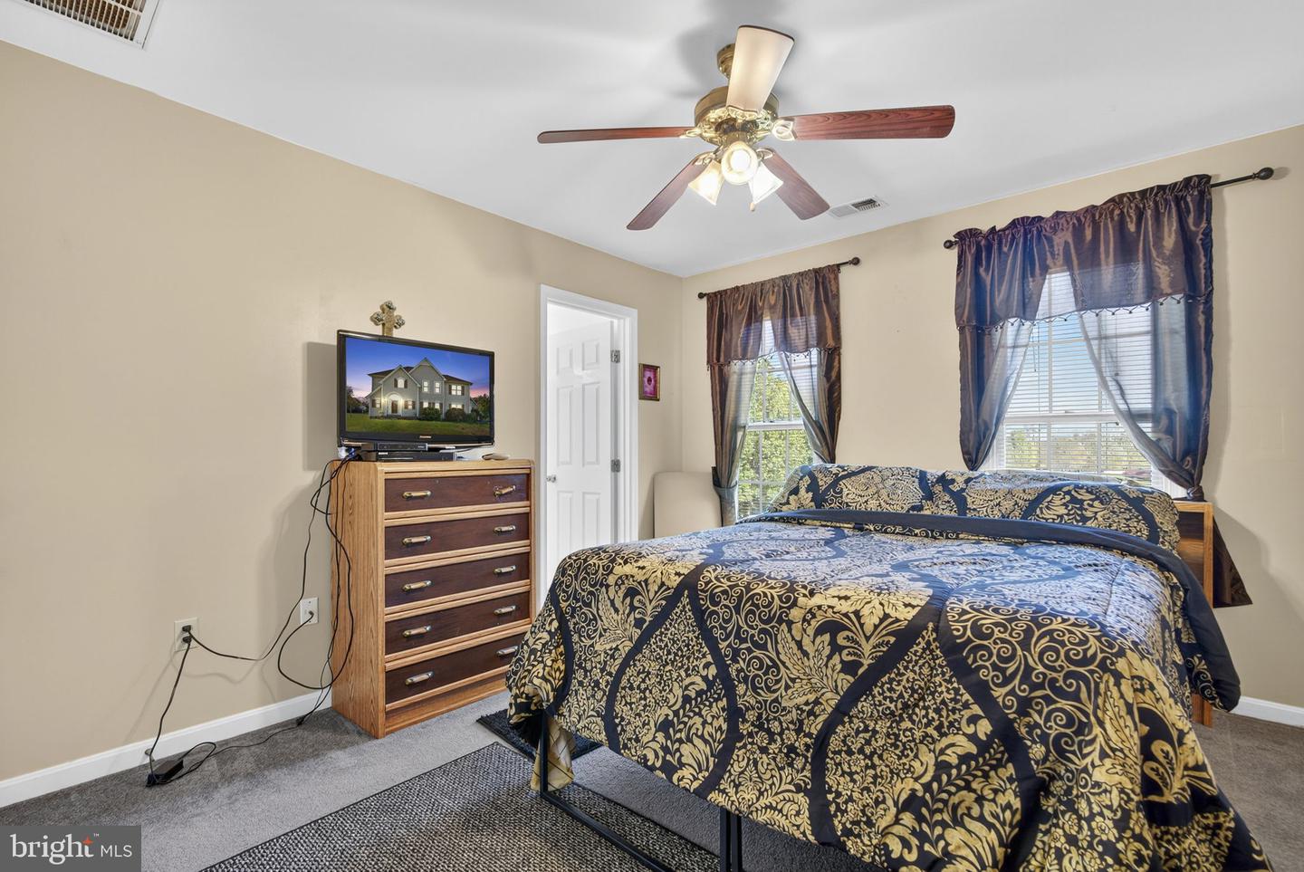 173 ASHLAND DR, WINCHESTER, Virginia 22603, 5 Bedrooms Bedrooms, ,4 BathroomsBathrooms,Residential,For sale,173 ASHLAND DR,VAFV2037600 MLS # VAFV2037600 173 ASHLAND DR, WINCHESTER, Virginia 22603, 5 Bedrooms Bedrooms, ,4 BathroomsBathrooms,Residential,For sale,173 ASHLAND DR,VAFV2037600 MLS # VAFV2037600
