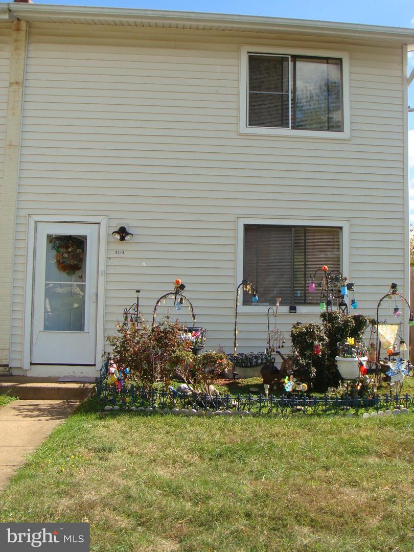 9319 WOODLEA CT, MANASSAS, Virginia 20110, 3 Bedrooms Bedrooms, ,1 BathroomBathrooms,Residential,For sale,9319 WOODLEA CT,VAMN2009556 MLS # VAMN2009556 9319 WOODLEA CT, MANASSAS, Virginia 20110, 3 Bedrooms Bedrooms, ,1 BathroomBathrooms,Residential,For sale,9319 WOODLEA CT,VAMN2009556 MLS # VAMN2009556
