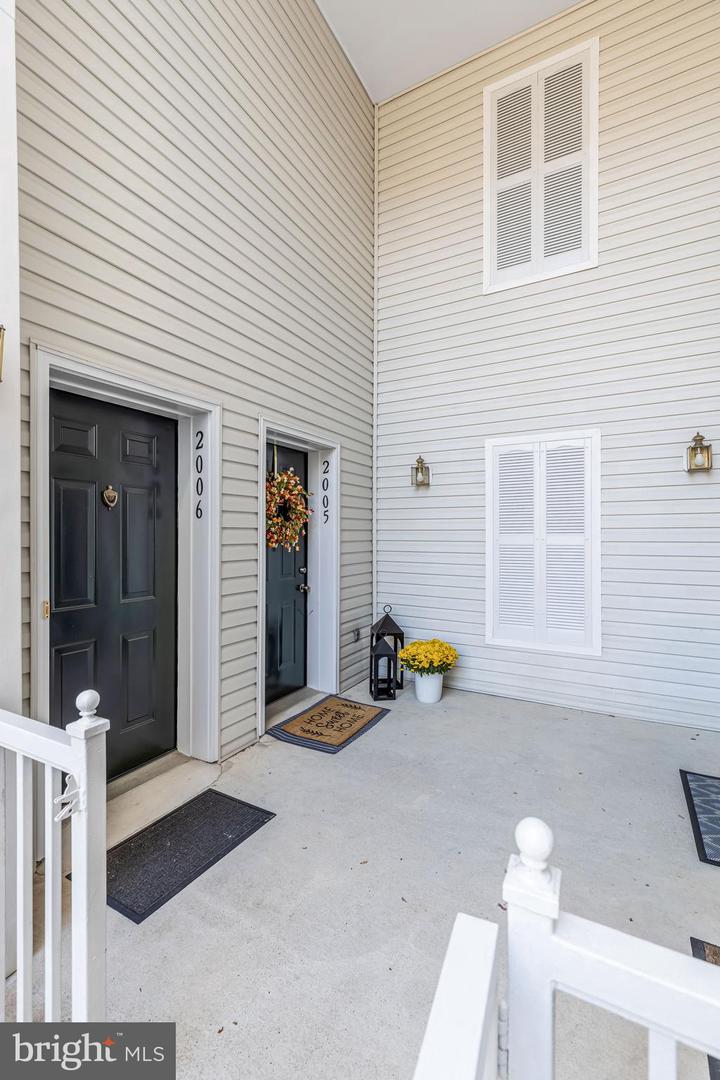 7702 HAYNES POINT WAY #2005, ALEXANDRIA, Virginia 22315, 2 Bedrooms Bedrooms, ,2 BathroomsBathrooms,Residential,For sale,7702 HAYNES POINT WAY #2005,VAFX2275806 MLS # VAFX2275806 7702 HAYNES POINT WAY #2005, ALEXANDRIA, Virginia 22315, 2 Bedrooms Bedrooms, ,2 BathroomsBathrooms,Residential,For sale,7702 HAYNES POINT WAY #2005,VAFX2275806 MLS # VAFX2275806