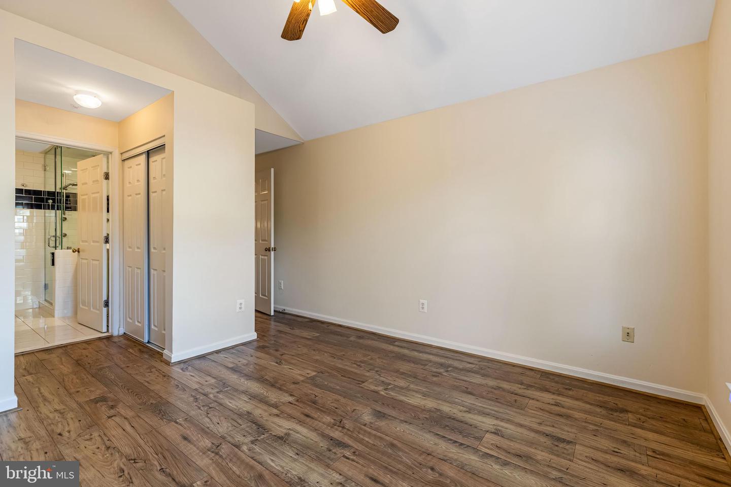 7702 HAYNES POINT WAY #2005, ALEXANDRIA, Virginia 22315, 2 Bedrooms Bedrooms, ,2 BathroomsBathrooms,Residential,For sale,7702 HAYNES POINT WAY #2005,VAFX2275806 MLS # VAFX2275806 7702 HAYNES POINT WAY #2005, ALEXANDRIA, Virginia 22315, 2 Bedrooms Bedrooms, ,2 BathroomsBathrooms,Residential,For sale,7702 HAYNES POINT WAY #2005,VAFX2275806 MLS # VAFX2275806
