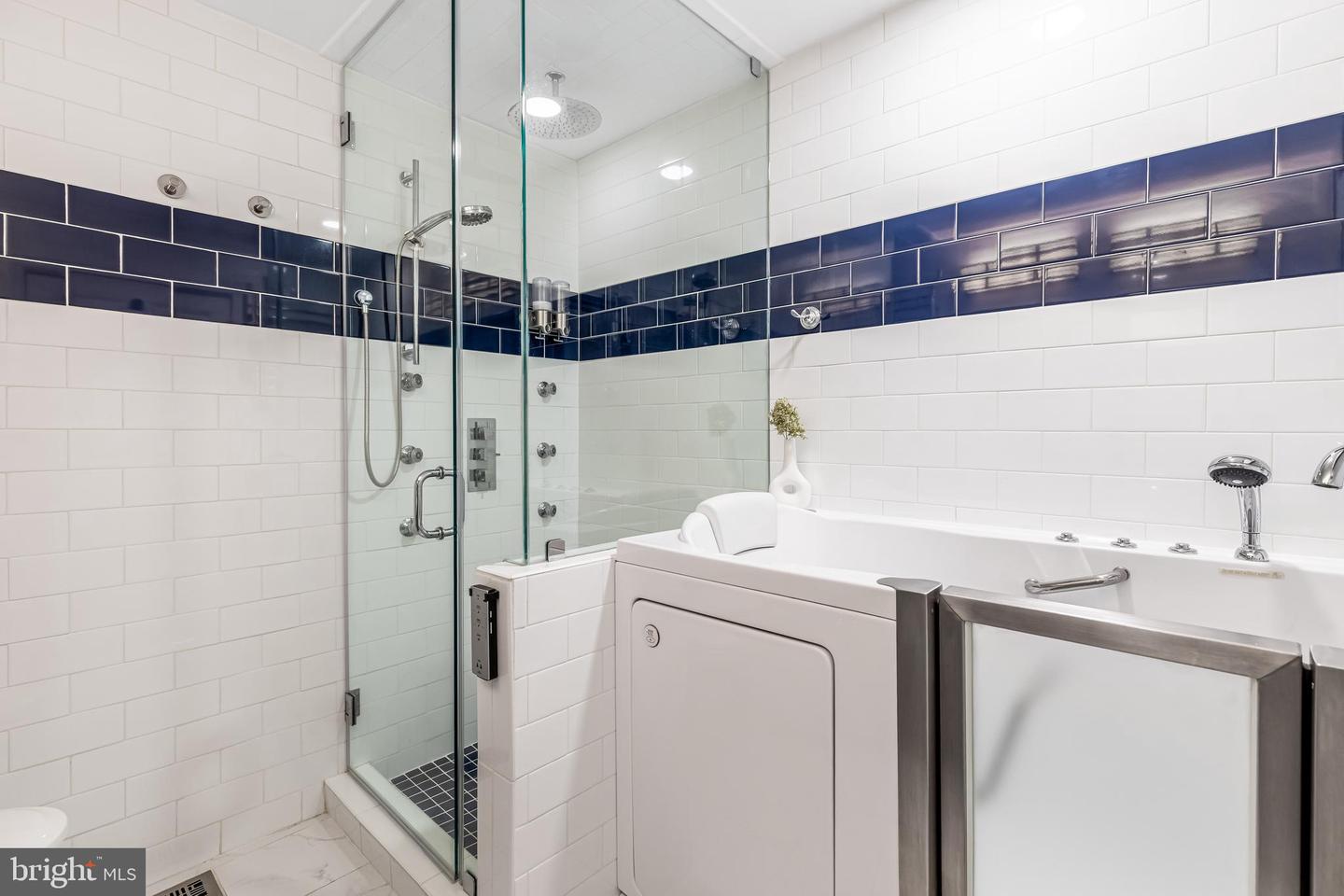 7702 HAYNES POINT WAY #2005, ALEXANDRIA, Virginia 22315, 2 Bedrooms Bedrooms, ,2 BathroomsBathrooms,Residential,For sale,7702 HAYNES POINT WAY #2005,VAFX2275806 MLS # VAFX2275806 7702 HAYNES POINT WAY #2005, ALEXANDRIA, Virginia 22315, 2 Bedrooms Bedrooms, ,2 BathroomsBathrooms,Residential,For sale,7702 HAYNES POINT WAY #2005,VAFX2275806 MLS # VAFX2275806