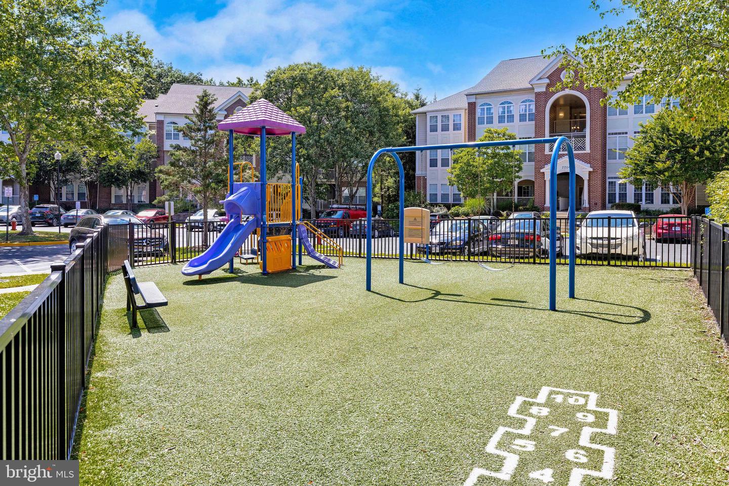 7702 HAYNES POINT WAY #2005, ALEXANDRIA, Virginia 22315, 2 Bedrooms Bedrooms, ,2 BathroomsBathrooms,Residential,For sale,7702 HAYNES POINT WAY #2005,VAFX2275806 MLS # VAFX2275806 7702 HAYNES POINT WAY #2005, ALEXANDRIA, Virginia 22315, 2 Bedrooms Bedrooms, ,2 BathroomsBathrooms,Residential,For sale,7702 HAYNES POINT WAY #2005,VAFX2275806 MLS # VAFX2275806