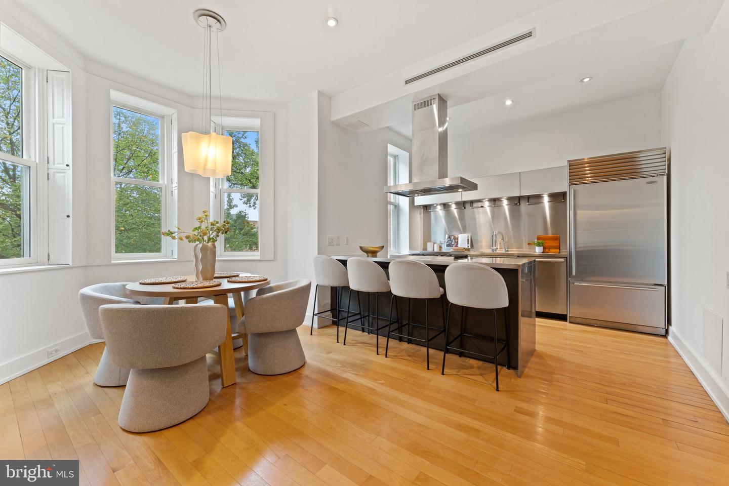 1516 R ST NW #3, WASHINGTON, District Of Columbia 20009, 2 Bedrooms Bedrooms, ,2 BathroomsBathrooms,Residential,For sale,1516 R ST NW #3,DCDC2228436 MLS # DCDC2228436 1516 R ST NW #3, WASHINGTON, District Of Columbia 20009, 2 Bedrooms Bedrooms, ,2 BathroomsBathrooms,Residential,For sale,1516 R ST NW #3,DCDC2228436 MLS # DCDC2228436