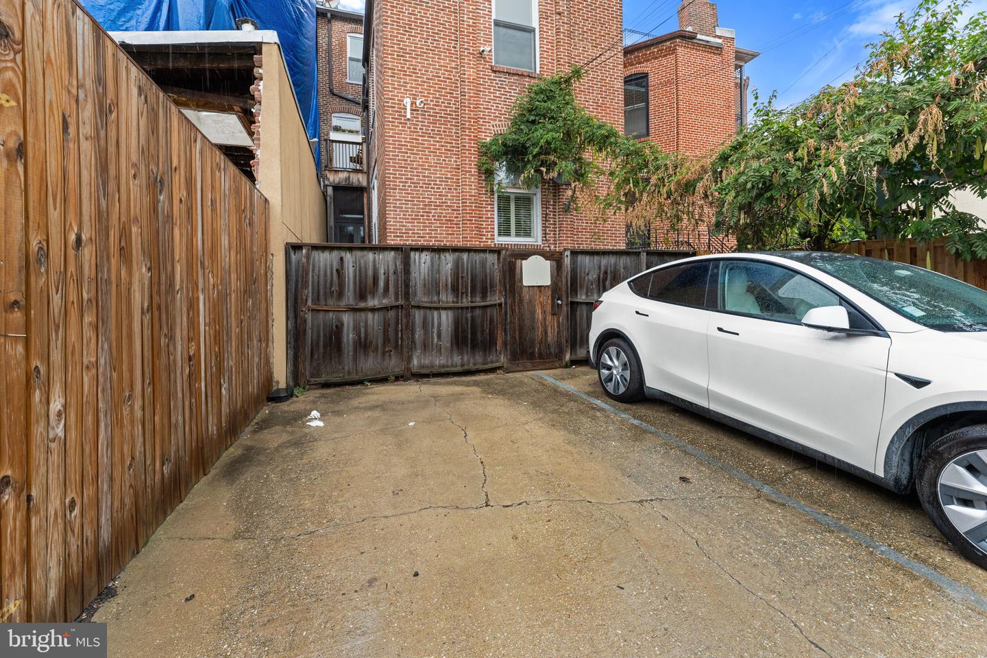 1516 R ST NW #3, WASHINGTON, District Of Columbia 20009, 2 Bedrooms Bedrooms, ,2 BathroomsBathrooms,Residential,For sale,1516 R ST NW #3,DCDC2228436 MLS # DCDC2228436 1516 R ST NW #3, WASHINGTON, District Of Columbia 20009, 2 Bedrooms Bedrooms, ,2 BathroomsBathrooms,Residential,For sale,1516 R ST NW #3,DCDC2228436 MLS # DCDC2228436