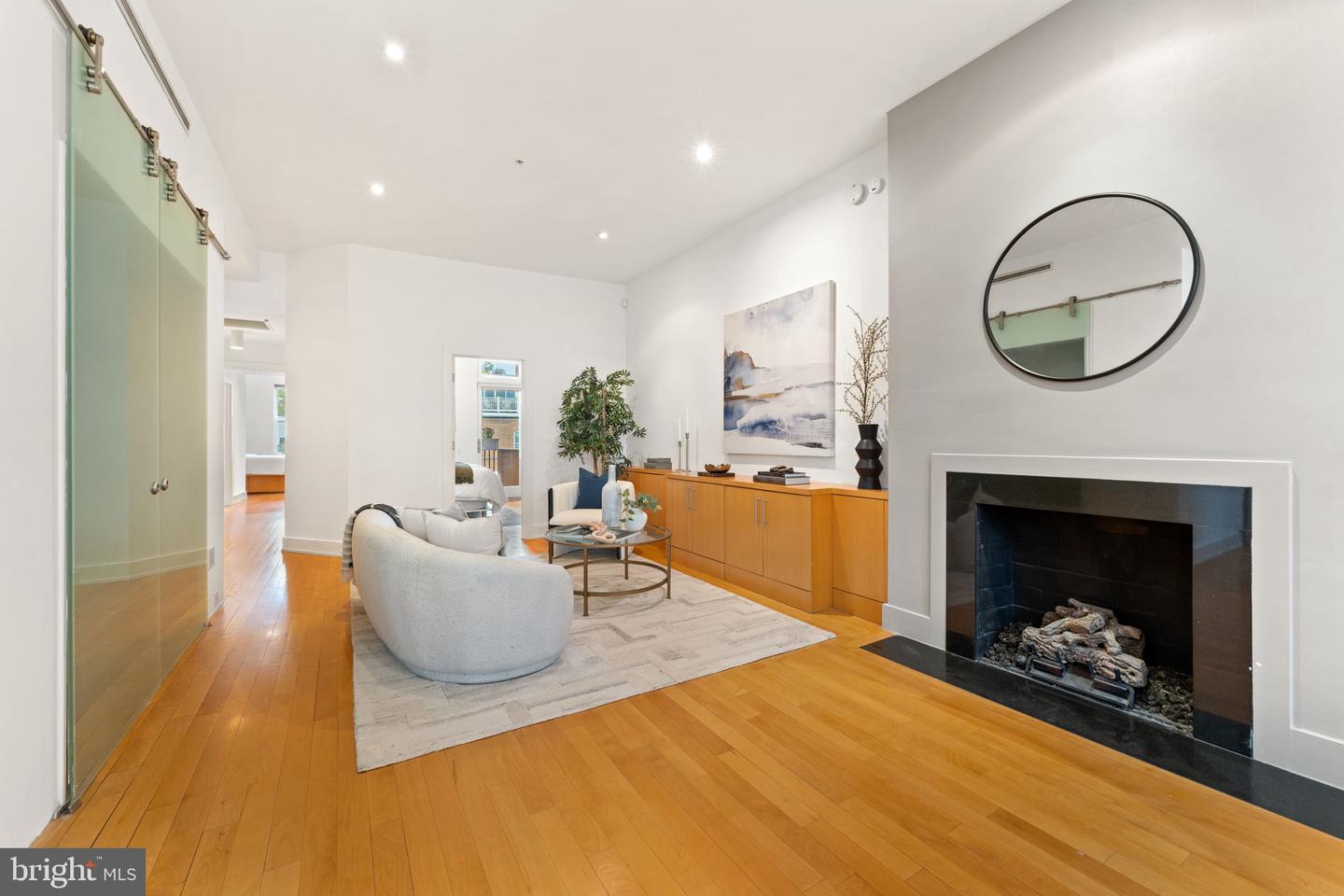 1516 R ST NW #3, WASHINGTON, District Of Columbia 20009, 2 Bedrooms Bedrooms, ,2 BathroomsBathrooms,Residential,For sale,1516 R ST NW #3,DCDC2228436 MLS # DCDC2228436 1516 R ST NW #3, WASHINGTON, District Of Columbia 20009, 2 Bedrooms Bedrooms, ,2 BathroomsBathrooms,Residential,For sale,1516 R ST NW #3,DCDC2228436 MLS # DCDC2228436