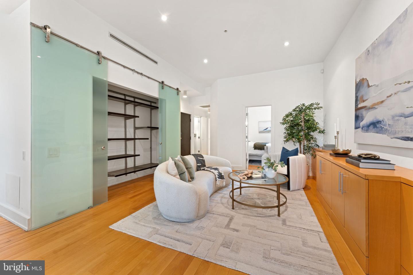 1516 R ST NW #3, WASHINGTON, District Of Columbia 20009, 2 Bedrooms Bedrooms, ,2 BathroomsBathrooms,Residential,For sale,1516 R ST NW #3,DCDC2228436 MLS # DCDC2228436 1516 R ST NW #3, WASHINGTON, District Of Columbia 20009, 2 Bedrooms Bedrooms, ,2 BathroomsBathrooms,Residential,For sale,1516 R ST NW #3,DCDC2228436 MLS # DCDC2228436