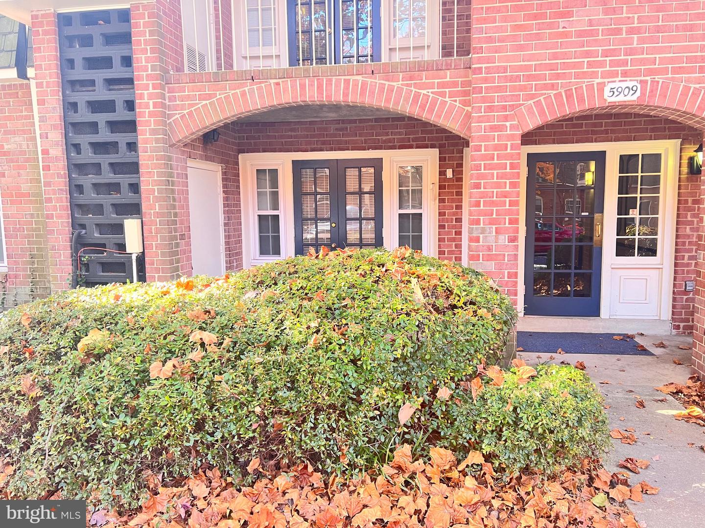 5909-D PRINCE JAMES DR #D, SPRINGFIELD, Virginia 22152, 1 Bedroom Bedrooms, ,1 BathroomBathrooms,Residential,For sale,5909-D PRINCE JAMES DR #D,VAFX2275822 MLS # VAFX2275822