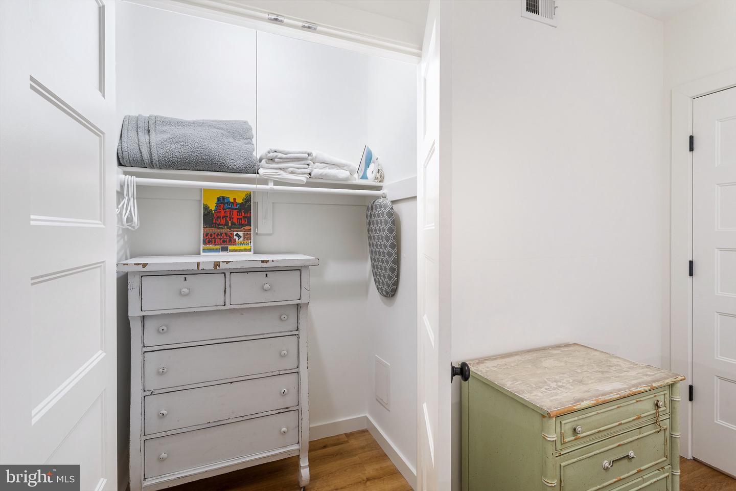 2465 18TH ST NW #2, WASHINGTON, District Of Columbia 20009, 1 Bedroom Bedrooms, ,1 BathroomBathrooms,Residential,For sale,2465 18TH ST NW #2,DCDC2228456 MLS # DCDC2228456 2465 18TH ST NW #2, WASHINGTON, District Of Columbia 20009, 1 Bedroom Bedrooms, ,1 BathroomBathrooms,Residential,For sale,2465 18TH ST NW #2,DCDC2228456 MLS # DCDC2228456
