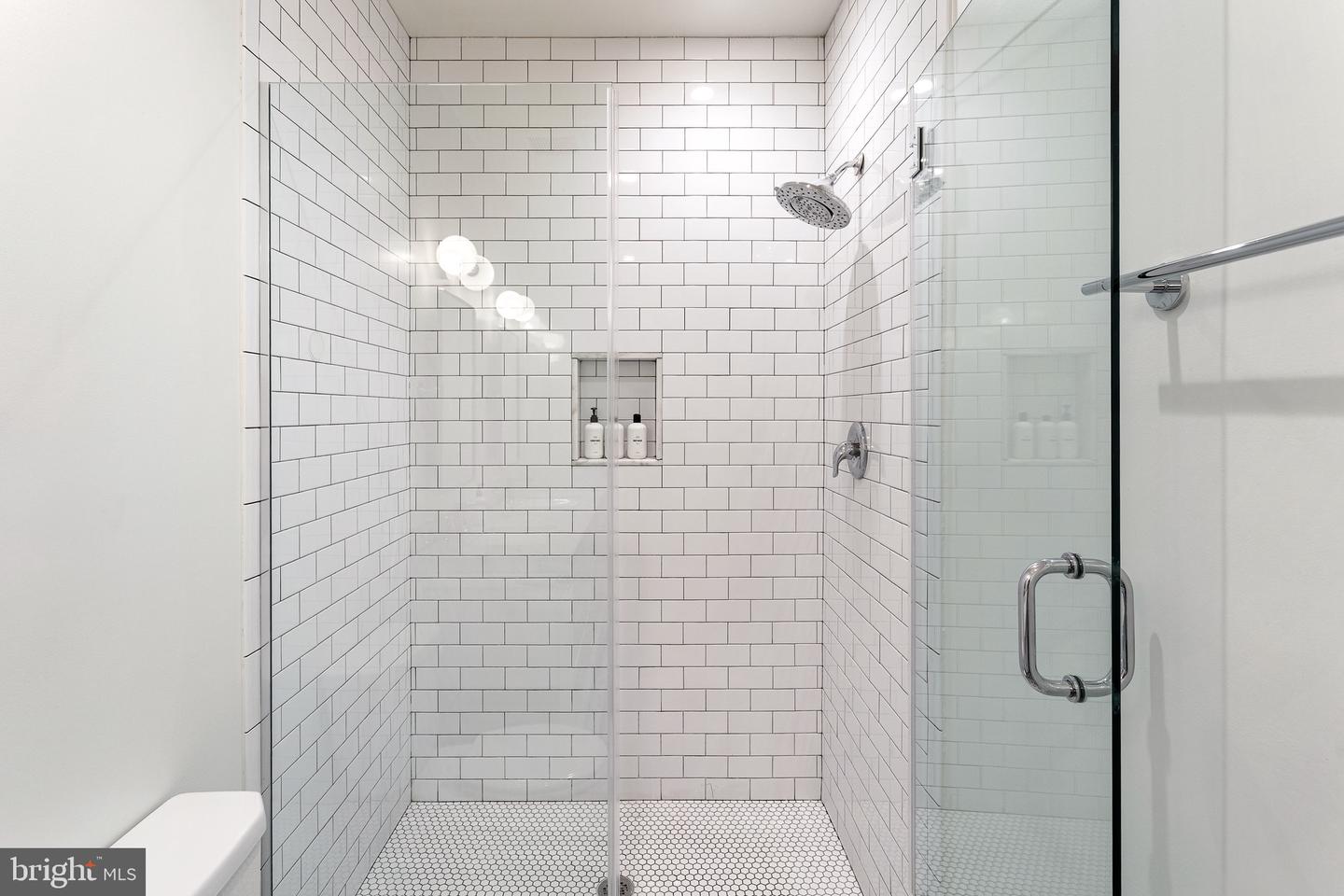 2465 18TH ST NW #2, WASHINGTON, District Of Columbia 20009, 1 Bedroom Bedrooms, ,1 BathroomBathrooms,Residential,For sale,2465 18TH ST NW #2,DCDC2228456 MLS # DCDC2228456 2465 18TH ST NW #2, WASHINGTON, District Of Columbia 20009, 1 Bedroom Bedrooms, ,1 BathroomBathrooms,Residential,For sale,2465 18TH ST NW #2,DCDC2228456 MLS # DCDC2228456