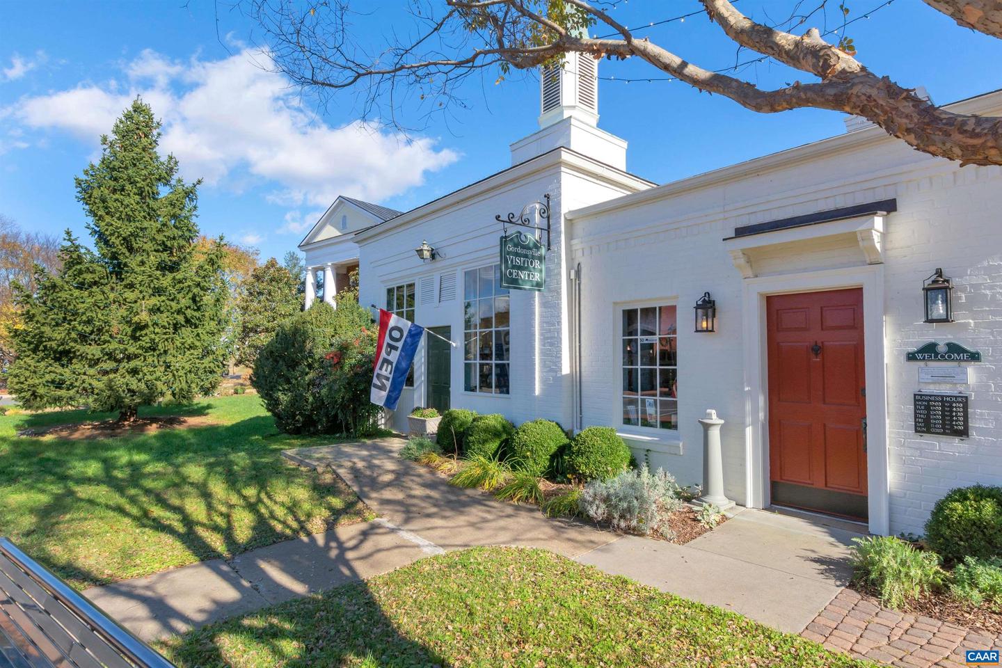 10109 POND CT, GORDONSVILLE, Virginia 22942, 4 Bedrooms Bedrooms, ,2 BathroomsBathrooms,Residential,For sale,10109 POND CT,670323 MLS # 670323 10109 POND CT, GORDONSVILLE, Virginia 22942, 4 Bedrooms Bedrooms, ,2 BathroomsBathrooms,Residential,For sale,10109 POND CT,670323 MLS # 670323