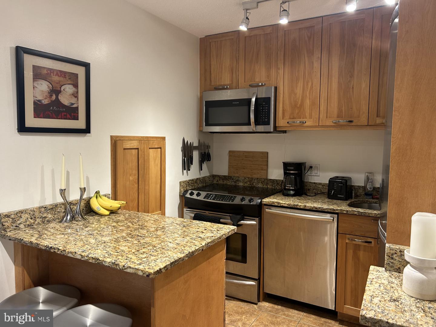 1800 R ST NW #808, WASHINGTON, District Of Columbia 20009, 1 Bedroom Bedrooms, ,1 BathroomBathrooms,Residential,For sale,1800 R ST NW #808,DCDC2228478 MLS # DCDC2228478 1800 R ST NW #808, WASHINGTON, District Of Columbia 20009, 1 Bedroom Bedrooms, ,1 BathroomBathrooms,Residential,For sale,1800 R ST NW #808,DCDC2228478 MLS # DCDC2228478