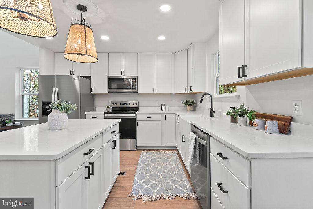 6 WILLOW BRANCH LN, FALMOUTH, Virginia 22405, 6 Bedrooms Bedrooms, ,3 BathroomsBathrooms,Residential,For sale,6 WILLOW BRANCH LN,VAST2043738 MLS # VAST2043738 6 WILLOW BRANCH LN, FALMOUTH, Virginia 22405, 6 Bedrooms Bedrooms, ,3 BathroomsBathrooms,Residential,For sale,6 WILLOW BRANCH LN,VAST2043738 MLS # VAST2043738