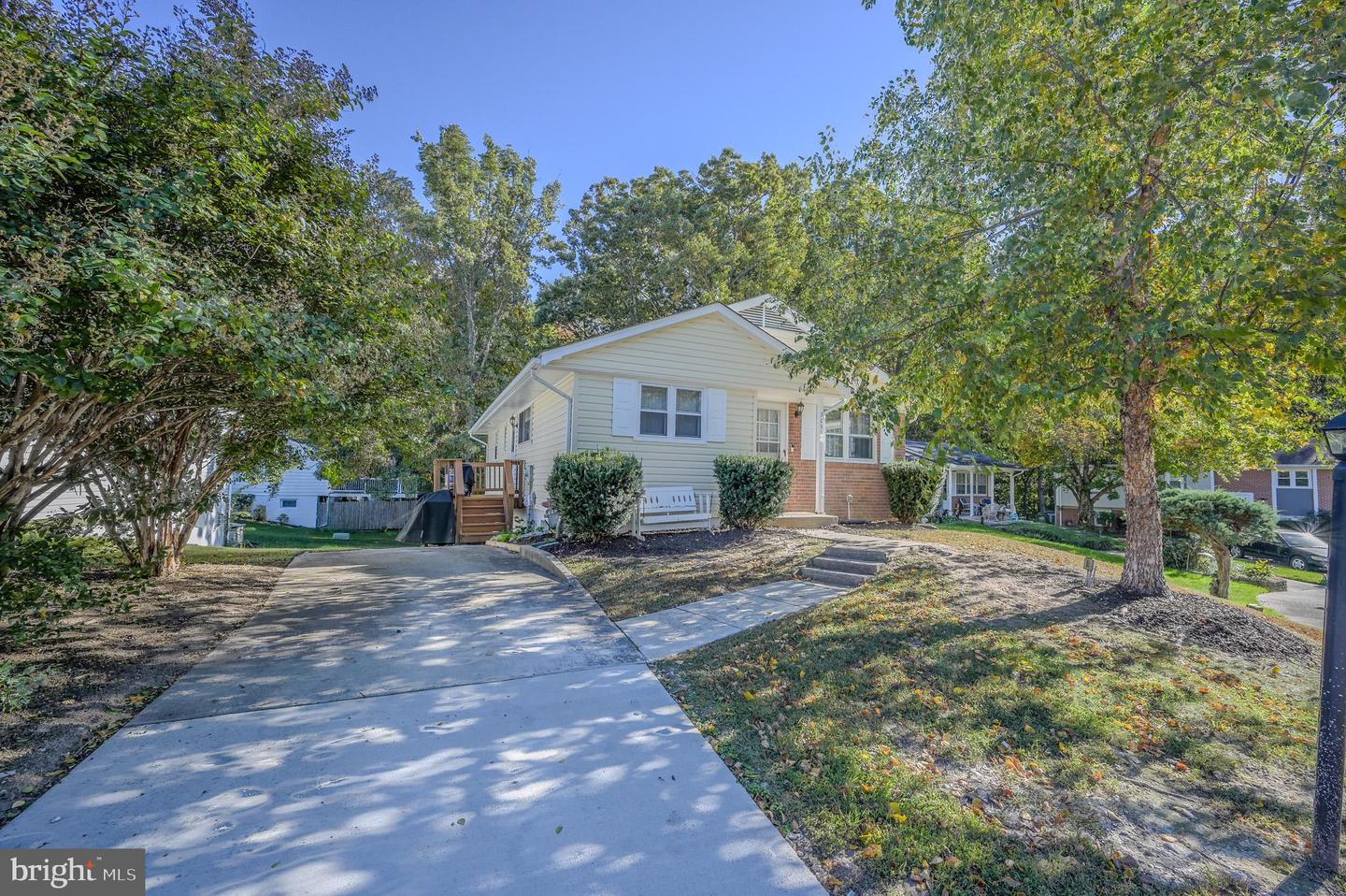 2893 CHALET CT, WOODBRIDGE, Virginia 22192, 4 Bedrooms Bedrooms, ,2 BathroomsBathrooms,Residential,For sale,2893 CHALET CT,VAPW2106604 MLS # VAPW2106604 2893 CHALET CT, WOODBRIDGE, Virginia 22192, 4 Bedrooms Bedrooms, ,2 BathroomsBathrooms,Residential,For sale,2893 CHALET CT,VAPW2106604 MLS # VAPW2106604