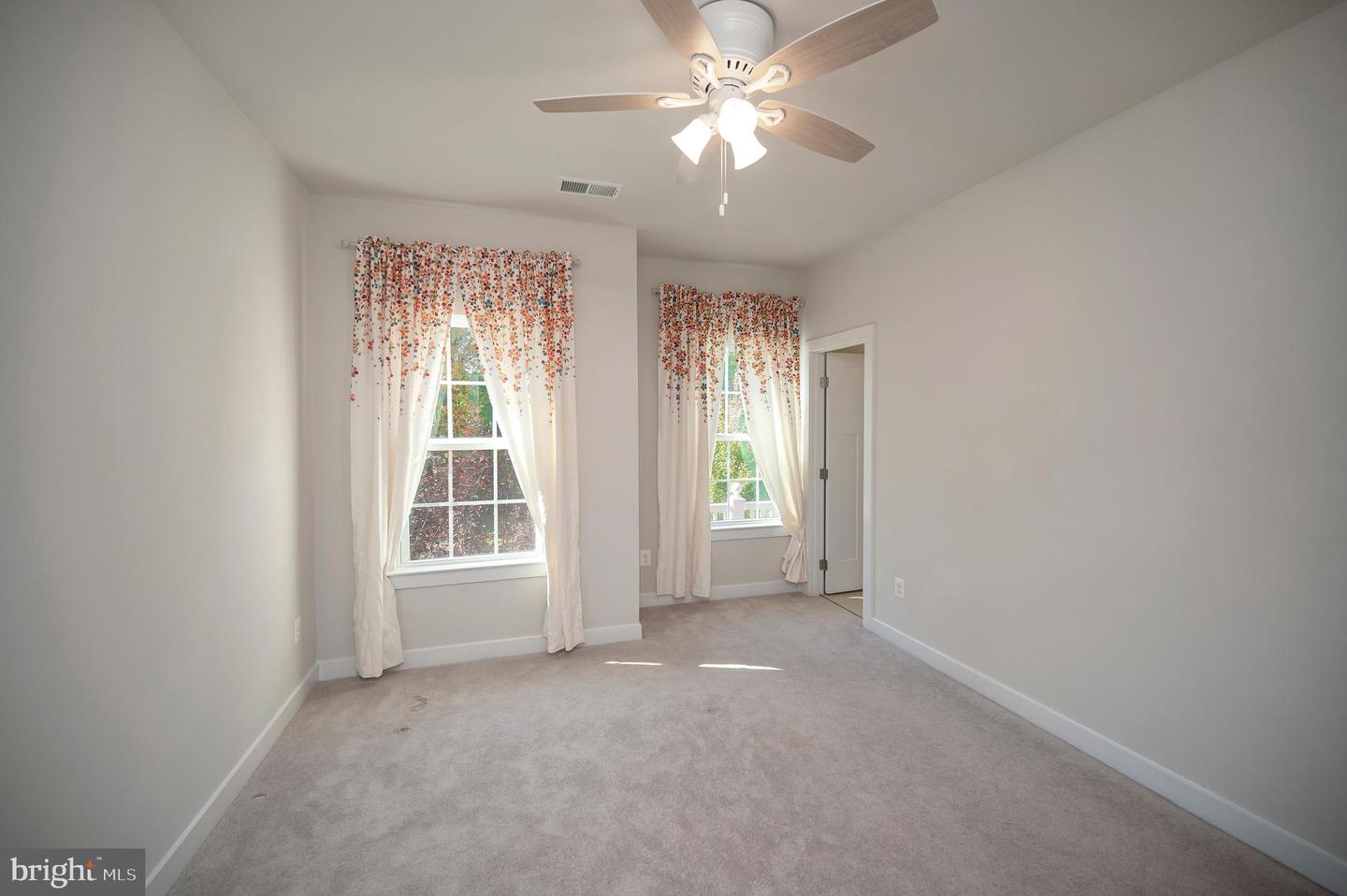 34 OAK ROAD, STAFFORD, Virginia 22556, 5 Bedrooms Bedrooms, 10 Rooms Rooms,4 BathroomsBathrooms,Residential,For sale,34 OAK ROAD,VAST2043742 MLS # VAST2043742 34 OAK ROAD, STAFFORD, Virginia 22556, 5 Bedrooms Bedrooms, 10 Rooms Rooms,4 BathroomsBathrooms,Residential,For sale,34 OAK ROAD,VAST2043742 MLS # VAST2043742