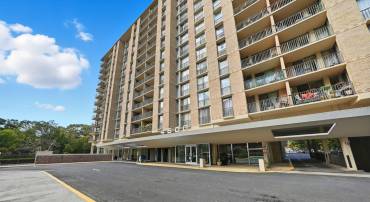 4600 S FOUR MILE RUN DR #321, ARLINGTON, Virginia 22204, 1 Bedroom Bedrooms, ,1 BathroomBathrooms,Residential,For sale,4600 S FOUR MILE RUN DR #321,VAAR2065268 MLS # VAAR2065268
