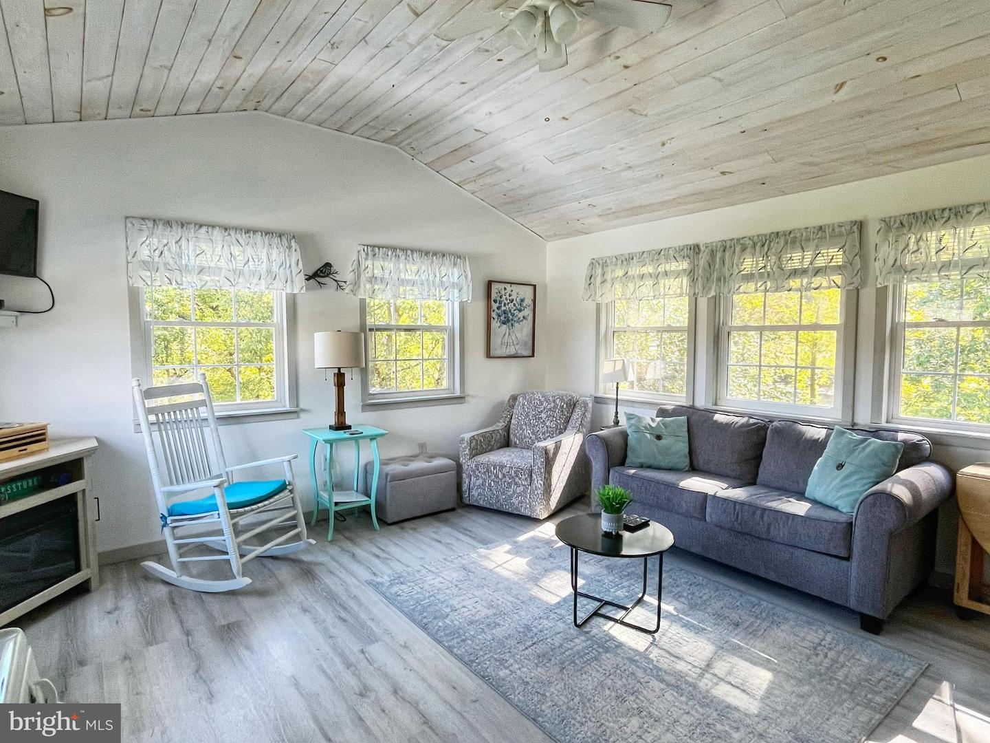 5532 PAGE VALLEY RD, LURAY, Virginia 22835, 3 Bedrooms Bedrooms, 5 Rooms Rooms,2 BathroomsBathrooms,Residential,For sale,5532 PAGE VALLEY RD,VAPA2005534 MLS # VAPA2005534 5532 PAGE VALLEY RD, LURAY, Virginia 22835, 3 Bedrooms Bedrooms, 5 Rooms Rooms,2 BathroomsBathrooms,Residential,For sale,5532 PAGE VALLEY RD,VAPA2005534 MLS # VAPA2005534