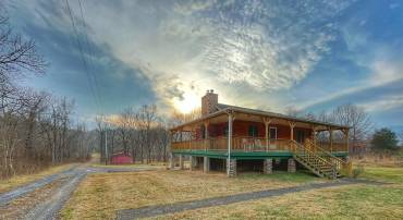 5532 PAGE VALLEY RD, LURAY, Virginia 22835, 3 Bedrooms Bedrooms, 5 Rooms Rooms,2 BathroomsBathrooms,Residential,For sale,5532 PAGE VALLEY RD,VAPA2005534 MLS # VAPA2005534