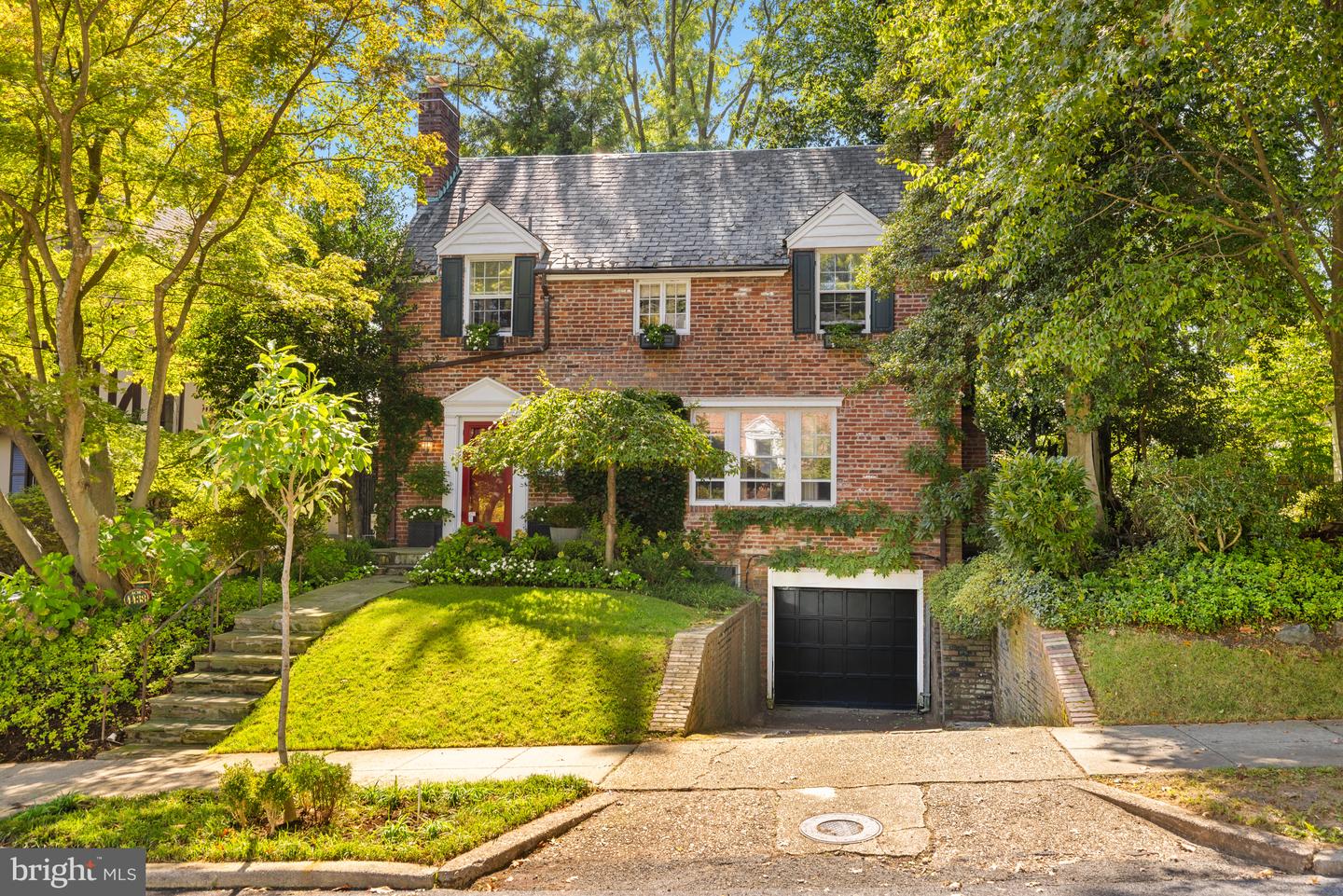 4438 LOWELL ST NW, WASHINGTON, District Of Columbia 20016, 3 Bedrooms Bedrooms, ,3 BathroomsBathrooms,Residential,For sale,4438 LOWELL ST NW,DCDC2228524 MLS # DCDC2228524 4438 LOWELL ST NW, WASHINGTON, District Of Columbia 20016, 3 Bedrooms Bedrooms, ,3 BathroomsBathrooms,Residential,For sale,4438 LOWELL ST NW,DCDC2228524 MLS # DCDC2228524