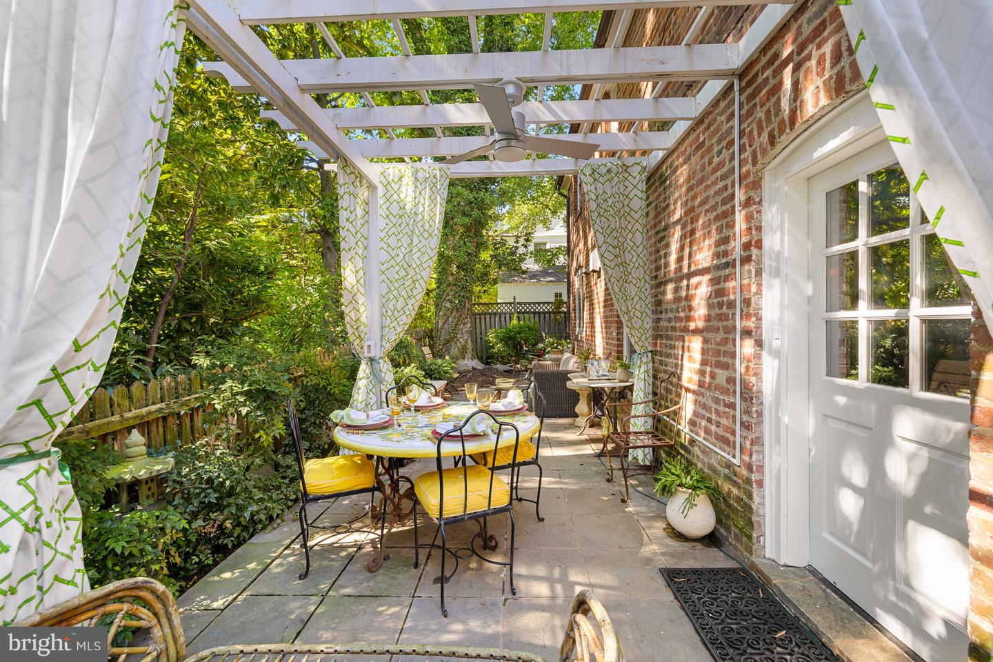 4438 LOWELL ST NW, WASHINGTON, District Of Columbia 20016, 3 Bedrooms Bedrooms, ,3 BathroomsBathrooms,Residential,For sale,4438 LOWELL ST NW,DCDC2228524 MLS # DCDC2228524 4438 LOWELL ST NW, WASHINGTON, District Of Columbia 20016, 3 Bedrooms Bedrooms, ,3 BathroomsBathrooms,Residential,For sale,4438 LOWELL ST NW,DCDC2228524 MLS # DCDC2228524