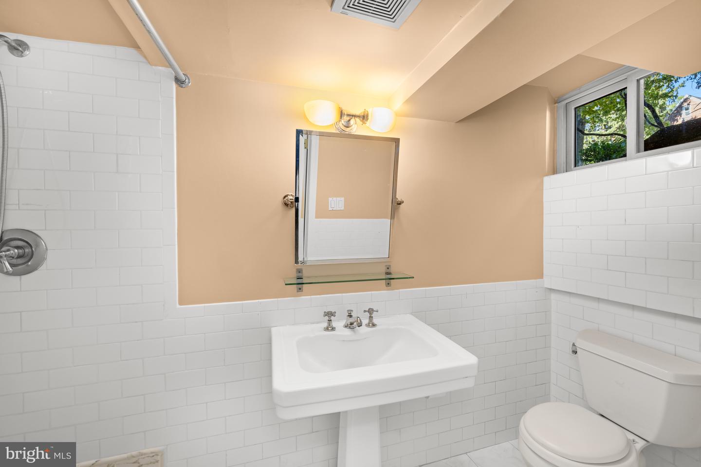 4438 LOWELL ST NW, WASHINGTON, District Of Columbia 20016, 3 Bedrooms Bedrooms, ,3 BathroomsBathrooms,Residential,For sale,4438 LOWELL ST NW,DCDC2228524 MLS # DCDC2228524 4438 LOWELL ST NW, WASHINGTON, District Of Columbia 20016, 3 Bedrooms Bedrooms, ,3 BathroomsBathrooms,Residential,For sale,4438 LOWELL ST NW,DCDC2228524 MLS # DCDC2228524