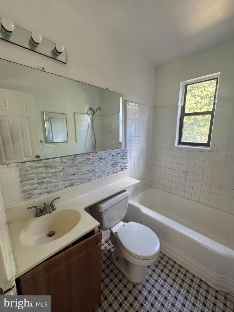 4725 1ST ST SW #303, WASHINGTON, District Of Columbia 20032, 1 Bedroom Bedrooms, 2 Rooms Rooms,1 BathroomBathrooms,Residential,For sale,4725 1ST ST SW #303,DCDC2228590 MLS # DCDC2228590 4725 1ST ST SW #303, WASHINGTON, District Of Columbia 20032, 1 Bedroom Bedrooms, 2 Rooms Rooms,1 BathroomBathrooms,Residential,For sale,4725 1ST ST SW #303,DCDC2228590 MLS # DCDC2228590
