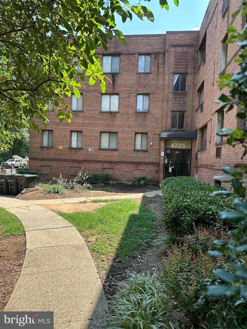 4725 1ST ST SW #303, WASHINGTON, District Of Columbia 20032, 1 Bedroom Bedrooms, 2 Rooms Rooms,1 BathroomBathrooms,Residential,For sale,4725 1ST ST SW #303,DCDC2228590 MLS # DCDC2228590 4725 1ST ST SW #303, WASHINGTON, District Of Columbia 20032, 1 Bedroom Bedrooms, 2 Rooms Rooms,1 BathroomBathrooms,Residential,For sale,4725 1ST ST SW #303,DCDC2228590 MLS # DCDC2228590