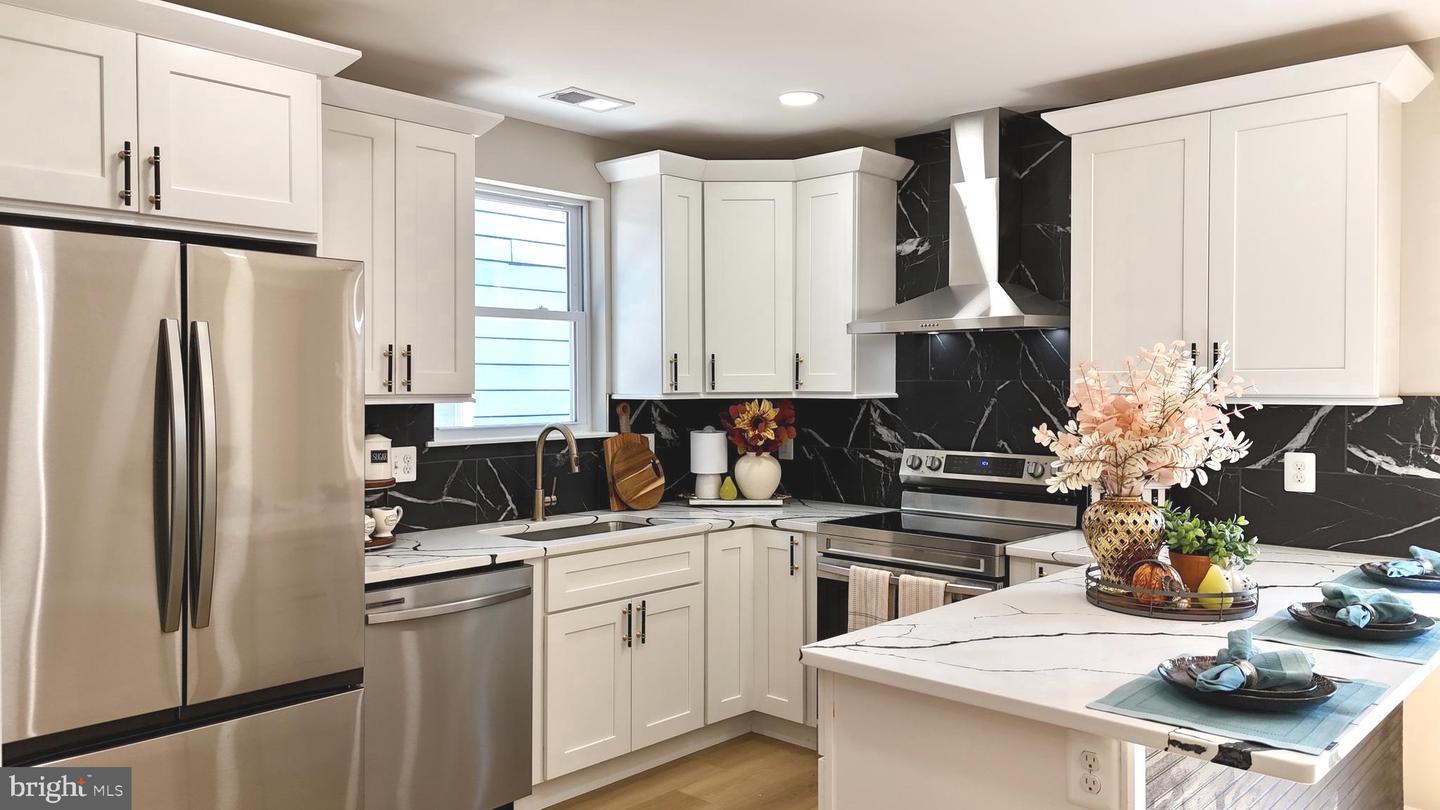 1008 LAFAYETTE BLVD, FREDERICKSBURG, Virginia 22401, 4 Bedrooms Bedrooms, ,2 BathroomsBathrooms,Residential,For sale,1008 LAFAYETTE BLVD,VAFB2009178 MLS # VAFB2009178 1008 LAFAYETTE BLVD, FREDERICKSBURG, Virginia 22401, 4 Bedrooms Bedrooms, ,2 BathroomsBathrooms,Residential,For sale,1008 LAFAYETTE BLVD,VAFB2009178 MLS # VAFB2009178