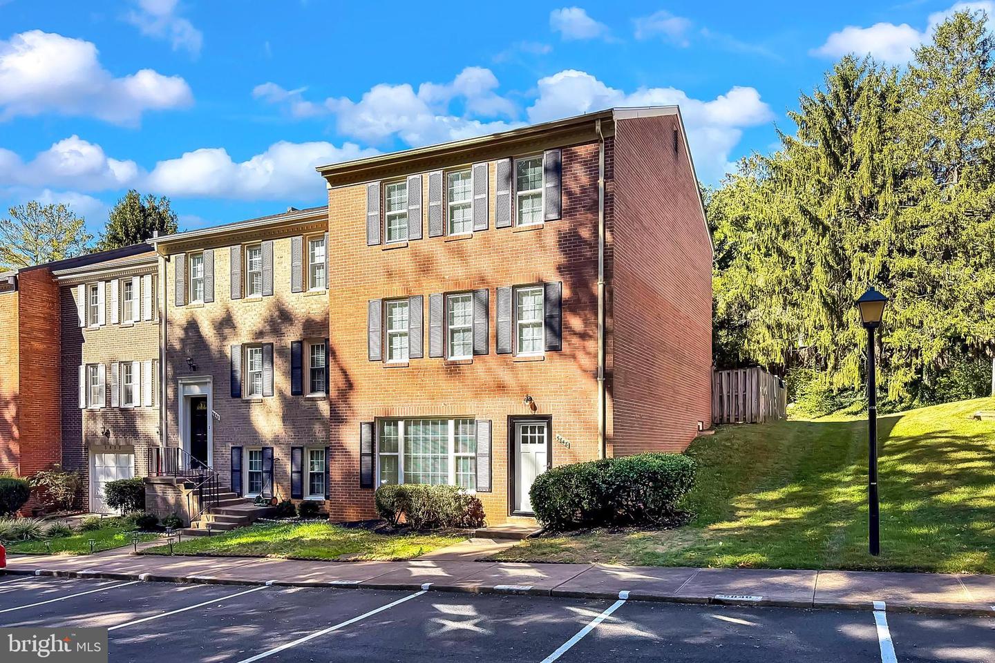 5848 KARA PL, BURKE, Virginia 22015, 3 Bedrooms Bedrooms, ,2 BathroomsBathrooms,Residential,For sale,5848 KARA PL,VAFX2275990 MLS # VAFX2275990 5848 KARA PL, BURKE, Virginia 22015, 3 Bedrooms Bedrooms, ,2 BathroomsBathrooms,Residential,For sale,5848 KARA PL,VAFX2275990 MLS # VAFX2275990