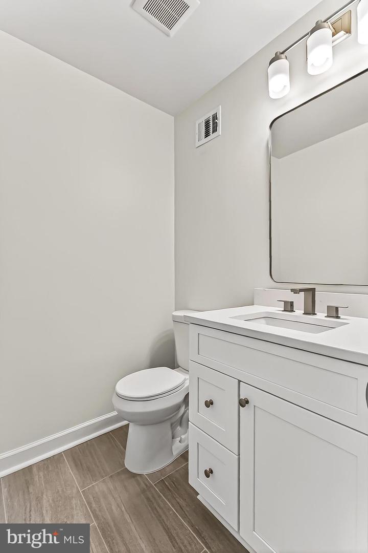 5848 KARA PL, BURKE, Virginia 22015, 3 Bedrooms Bedrooms, ,2 BathroomsBathrooms,Residential,For sale,5848 KARA PL,VAFX2275990 MLS # VAFX2275990 5848 KARA PL, BURKE, Virginia 22015, 3 Bedrooms Bedrooms, ,2 BathroomsBathrooms,Residential,For sale,5848 KARA PL,VAFX2275990 MLS # VAFX2275990