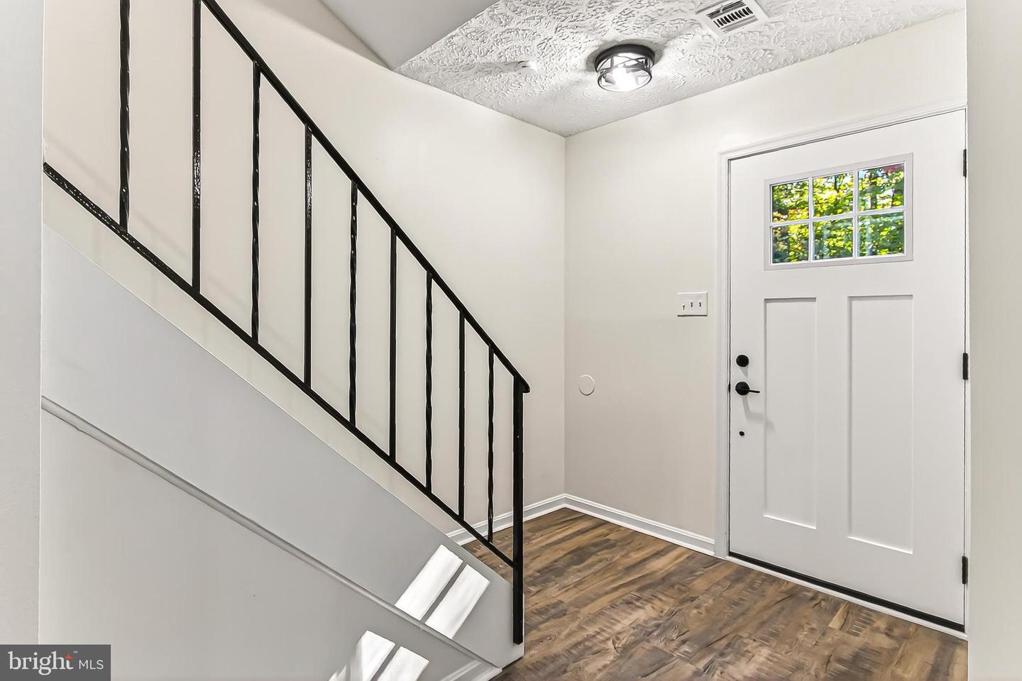 5848 KARA PL, BURKE, Virginia 22015, 3 Bedrooms Bedrooms, ,2 BathroomsBathrooms,Residential,For sale,5848 KARA PL,VAFX2275990 MLS # VAFX2275990 5848 KARA PL, BURKE, Virginia 22015, 3 Bedrooms Bedrooms, ,2 BathroomsBathrooms,Residential,For sale,5848 KARA PL,VAFX2275990 MLS # VAFX2275990