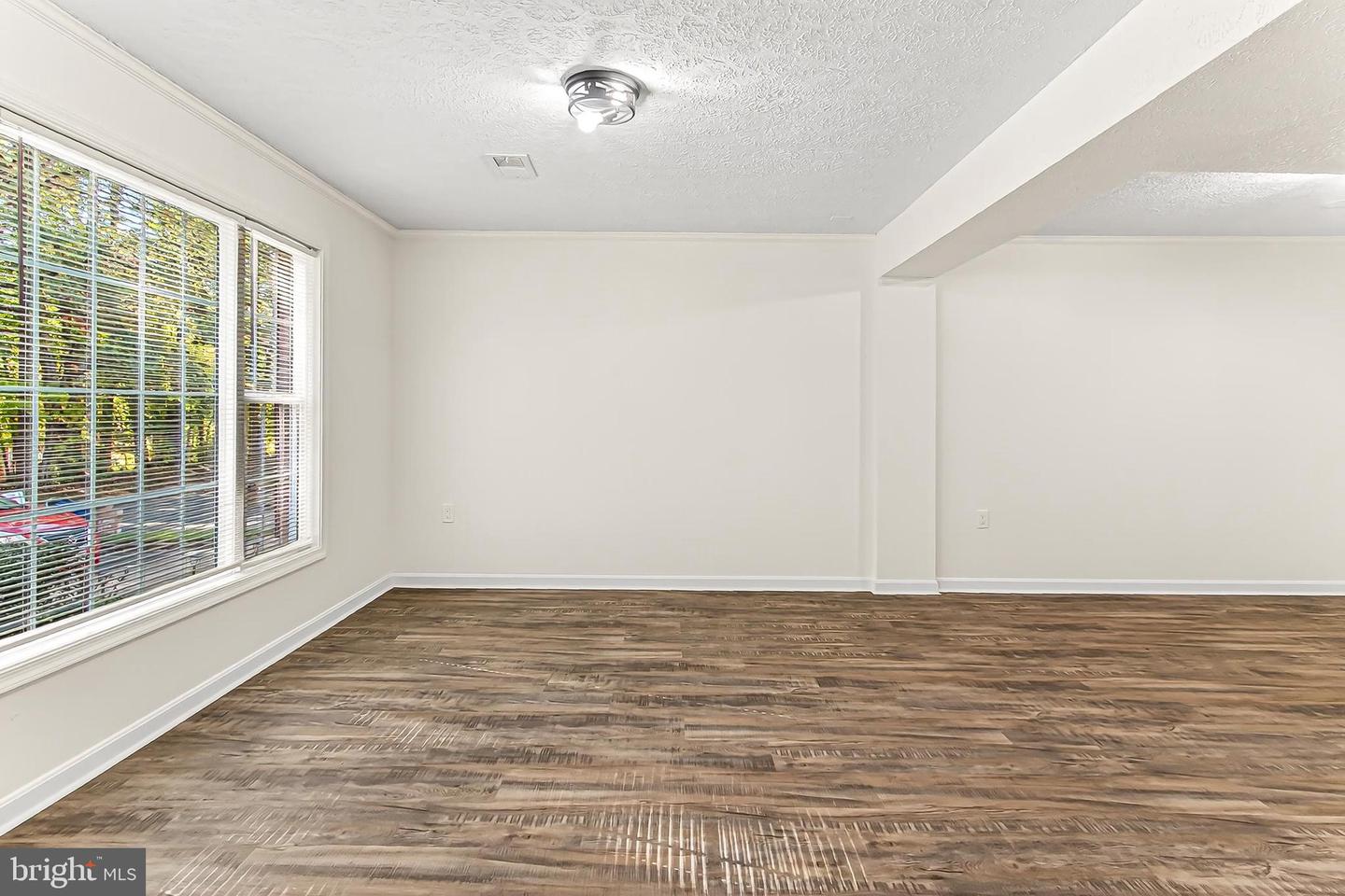 5848 KARA PL, BURKE, Virginia 22015, 3 Bedrooms Bedrooms, ,2 BathroomsBathrooms,Residential,For sale,5848 KARA PL,VAFX2275990 MLS # VAFX2275990 5848 KARA PL, BURKE, Virginia 22015, 3 Bedrooms Bedrooms, ,2 BathroomsBathrooms,Residential,For sale,5848 KARA PL,VAFX2275990 MLS # VAFX2275990