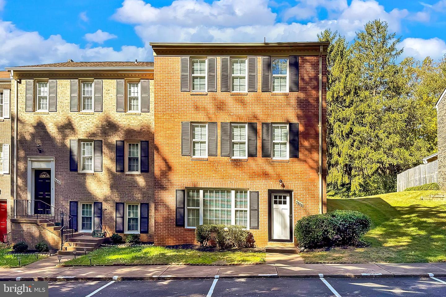 5848 KARA PL, BURKE, Virginia 22015, 3 Bedrooms Bedrooms, ,2 BathroomsBathrooms,Residential,For sale,5848 KARA PL,VAFX2275990 MLS # VAFX2275990 5848 KARA PL, BURKE, Virginia 22015, 3 Bedrooms Bedrooms, ,2 BathroomsBathrooms,Residential,For sale,5848 KARA PL,VAFX2275990 MLS # VAFX2275990