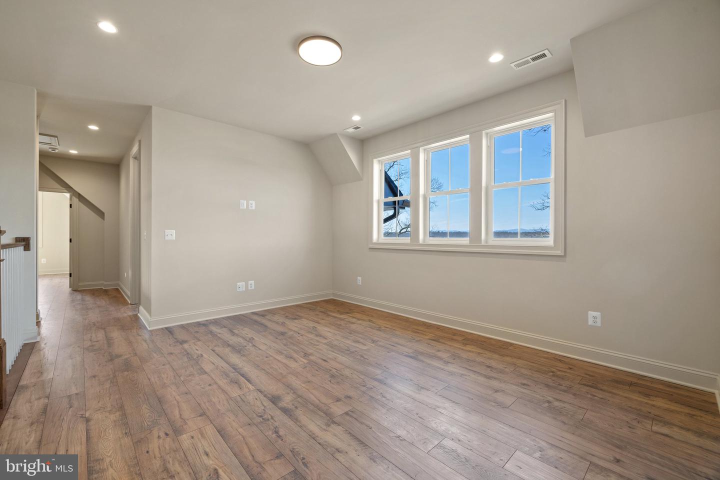 7039 SILK, JEFFERSONTON, Virginia 22724, 6 Bedrooms Bedrooms, ,4 BathroomsBathrooms,Residential,For sale,7039 SILK,VACU2009822 MLS # VACU2009822 7039 SILK, JEFFERSONTON, Virginia 22724, 6 Bedrooms Bedrooms, ,4 BathroomsBathrooms,Residential,For sale,7039 SILK,VACU2009822 MLS # VACU2009822