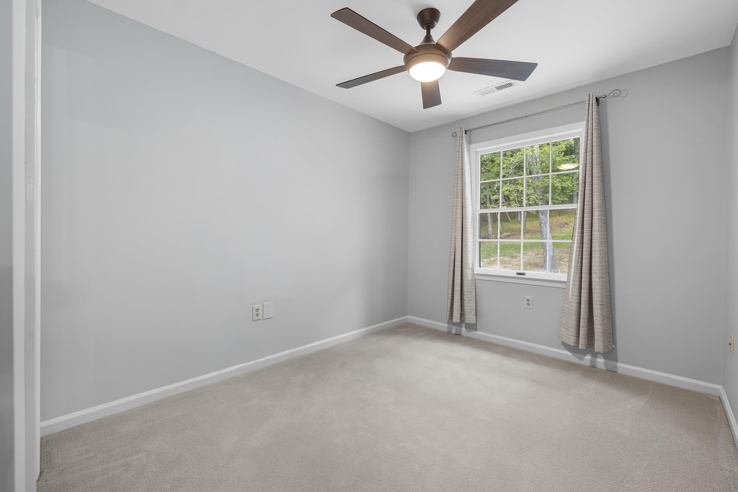 251 GROUSE DR, MCGAHEYSVILLE, Virginia 22840, 4 Bedrooms Bedrooms, ,2 BathroomsBathrooms,Residential,251 GROUSE DR,669165 MLS # 669165 251 GROUSE DR, MCGAHEYSVILLE, Virginia 22840, 4 Bedrooms Bedrooms, ,2 BathroomsBathrooms,Residential,251 GROUSE DR,669165 MLS # 669165