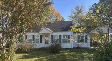 3359 STUARTS DRAFT HWY, STUARTS DRAFT, Virginia 24477, 3 Bedrooms Bedrooms, ,1 BathroomBathrooms,Residential,3359 STUARTS DRAFT HWY,670332 MLS # 670332