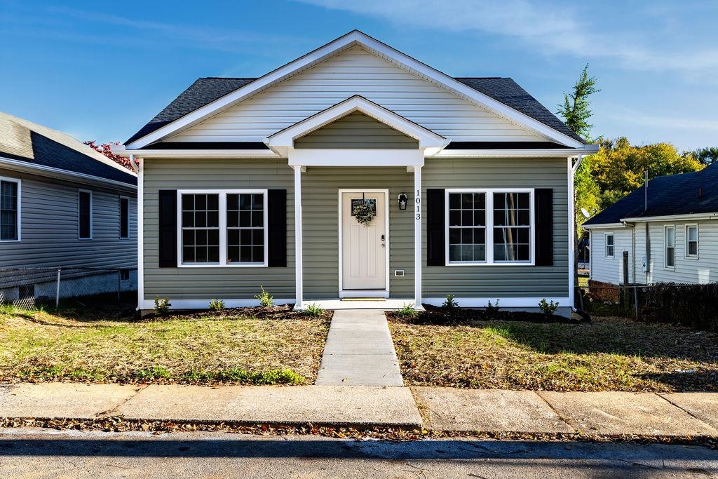 1013 OHIO ST, WAYNESBORO, Virginia 22980, 3 Bedrooms Bedrooms, ,2 BathroomsBathrooms,Residential,1013 OHIO ST,670338 MLS # 670338 1013 OHIO ST, WAYNESBORO, Virginia 22980, 3 Bedrooms Bedrooms, ,2 BathroomsBathrooms,Residential,1013 OHIO ST,670338 MLS # 670338
