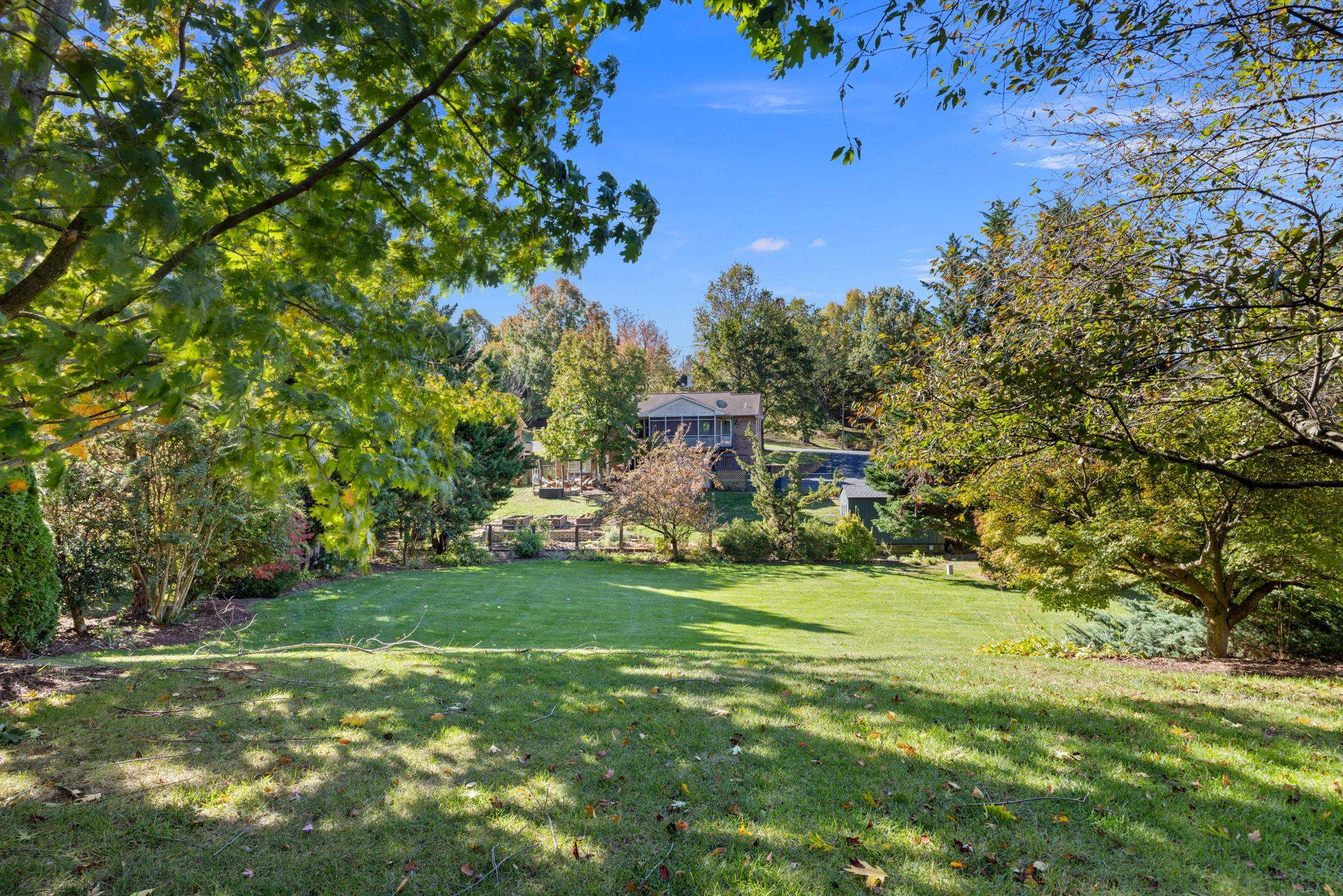 1325 HARMONY DR, HARRISONBURG, Virginia 22802, 4 Bedrooms Bedrooms, ,3 BathroomsBathrooms,Residential,1325 HARMONY DR,670348 MLS # 670348