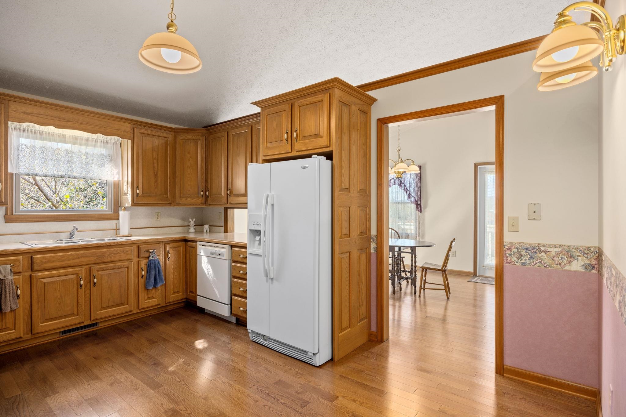 1325 HARMONY DR, HARRISONBURG, Virginia 22802, 4 Bedrooms Bedrooms, ,3 BathroomsBathrooms,Residential,1325 HARMONY DR,670348 MLS # 670348