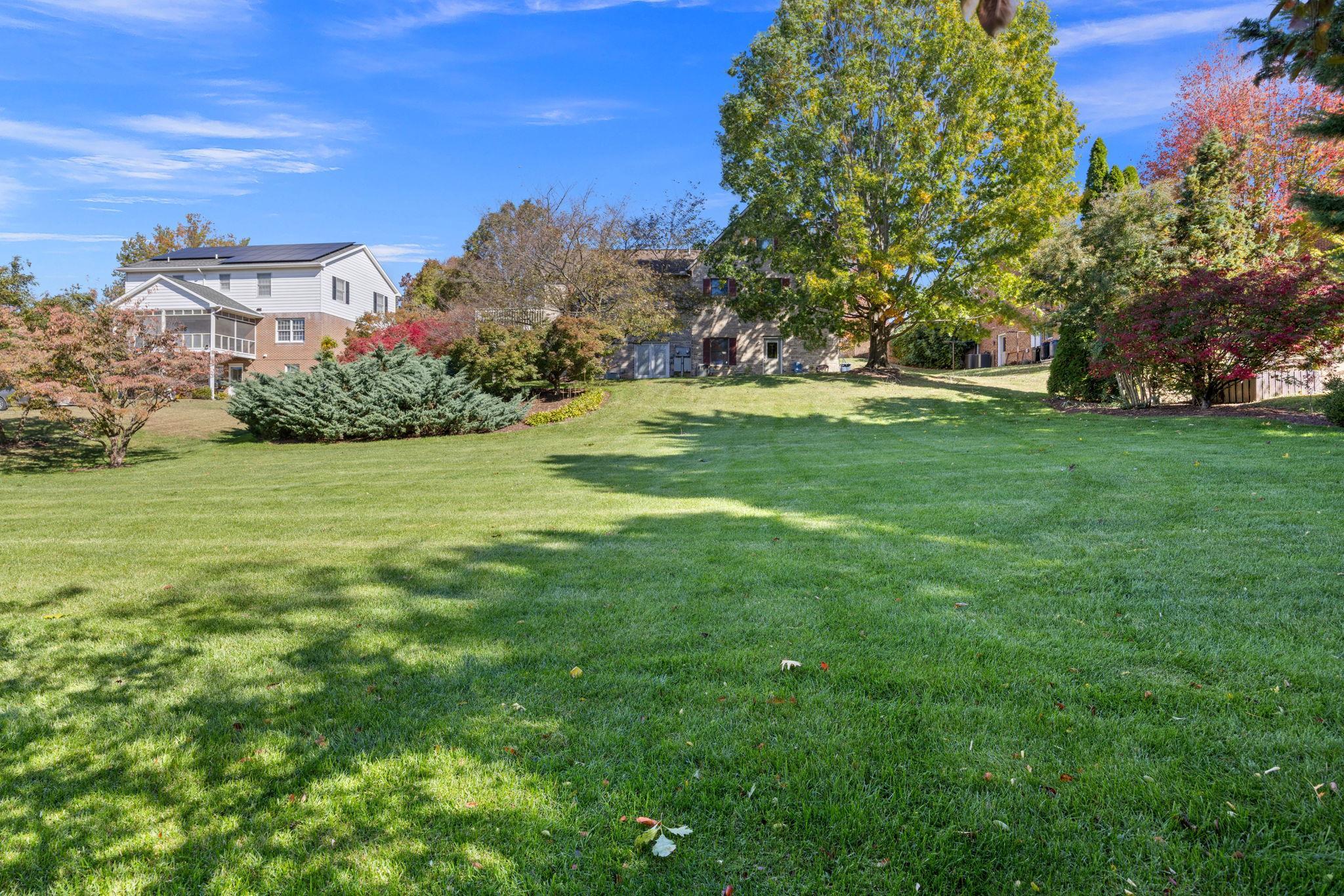 1325 HARMONY DR, HARRISONBURG, Virginia 22802, 4 Bedrooms Bedrooms, ,3 BathroomsBathrooms,Residential,1325 HARMONY DR,670348 MLS # 670348
