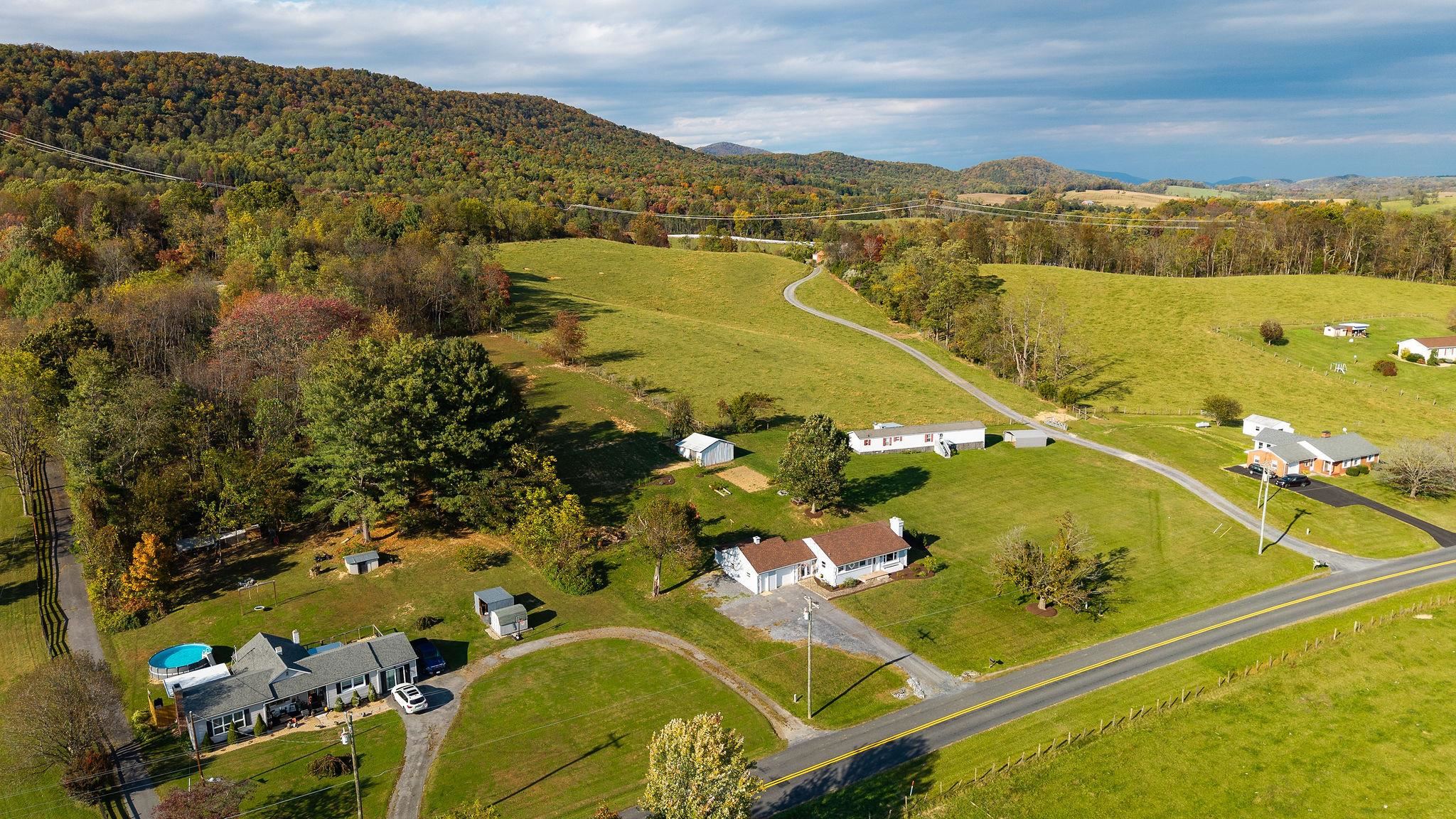 1111 JENNINGS GAP RD, CHURCHVILLE, Virginia 24421, 2 Bedrooms Bedrooms, ,1 BathroomBathrooms,Residential,They don't make it anymore!,1111 JENNINGS GAP RD,670364 MLS # 670364 1111 JENNINGS GAP RD, CHURCHVILLE, Virginia 24421, 2 Bedrooms Bedrooms, ,1 BathroomBathrooms,Residential,They don't make it anymore!,1111 JENNINGS GAP RD,670364 MLS # 670364