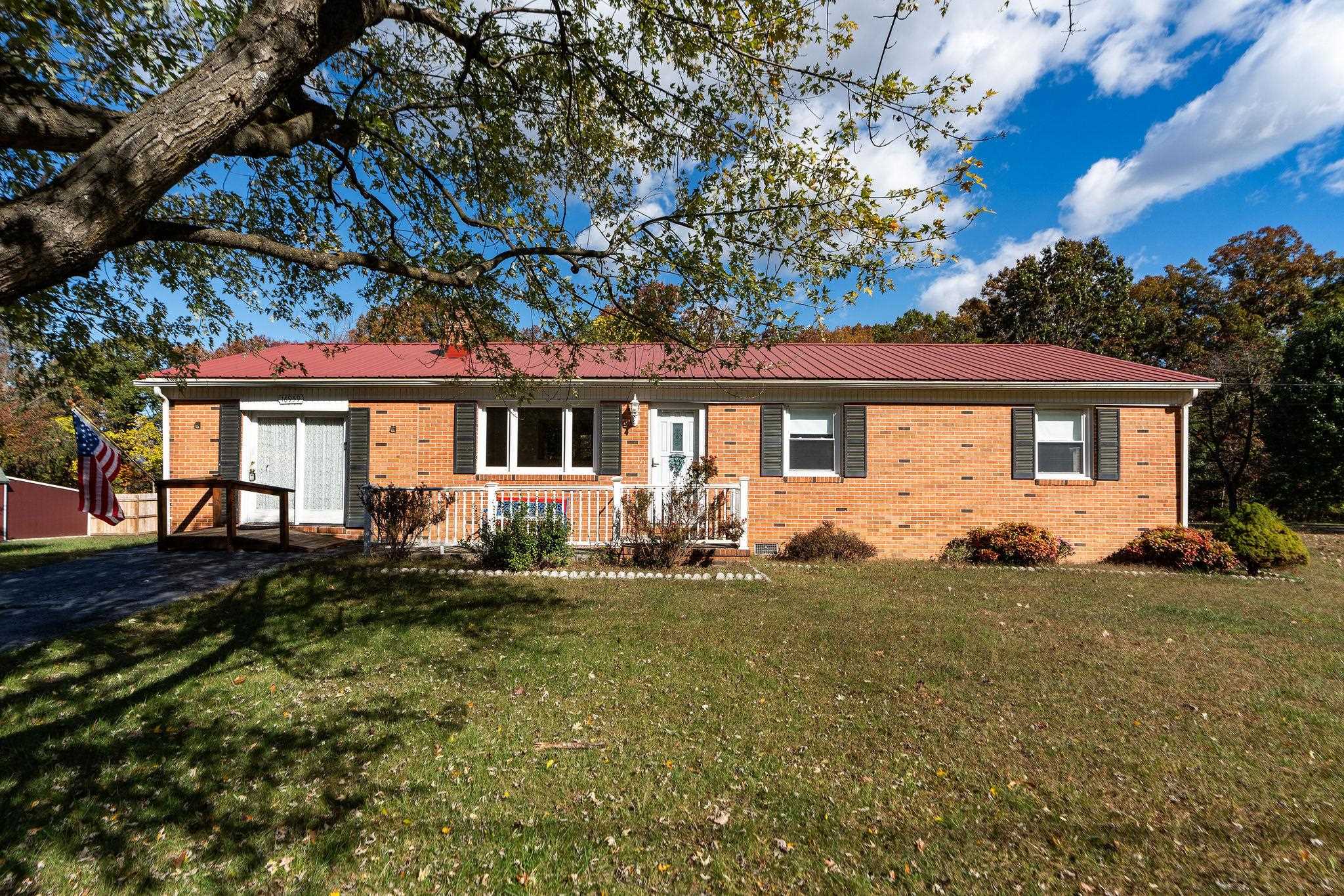 16959 SAPLING RIDGE RD, ELKTON, Virginia 22827, 3 Bedrooms Bedrooms, ,1 BathroomBathrooms,Residential,16959 SAPLING RIDGE RD,670365 MLS # 670365 16959 SAPLING RIDGE RD, ELKTON, Virginia 22827, 3 Bedrooms Bedrooms, ,1 BathroomBathrooms,Residential,16959 SAPLING RIDGE RD,670365 MLS # 670365