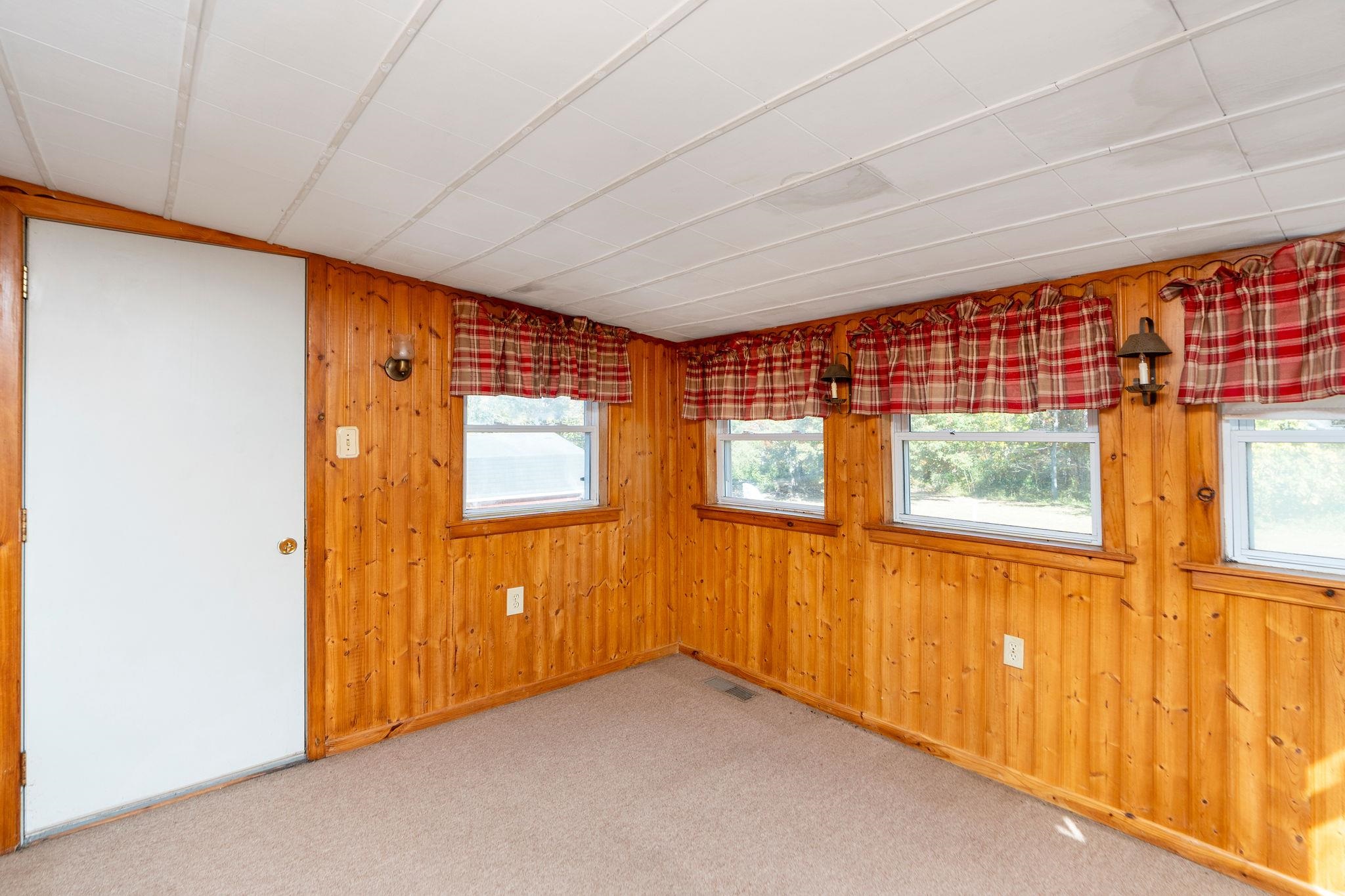 16959 SAPLING RIDGE RD, ELKTON, Virginia 22827, 3 Bedrooms Bedrooms, ,1 BathroomBathrooms,Residential,16959 SAPLING RIDGE RD,670365 MLS # 670365 16959 SAPLING RIDGE RD, ELKTON, Virginia 22827, 3 Bedrooms Bedrooms, ,1 BathroomBathrooms,Residential,16959 SAPLING RIDGE RD,670365 MLS # 670365